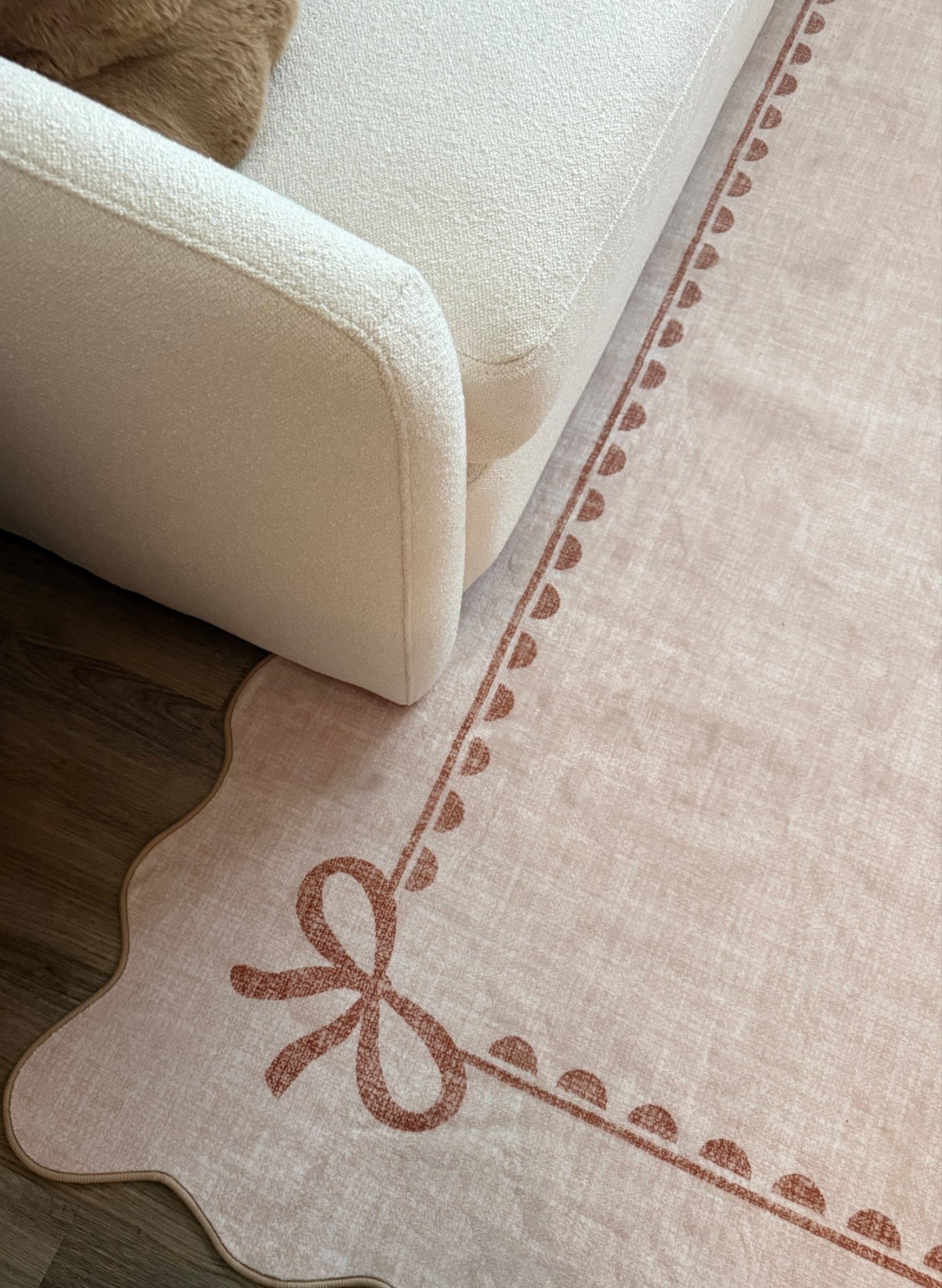 How cute is this rug?! 🤍 The bow detail + this soft neutral color = perfection. Found on Amazon and it’s under $100 — such a good affordable find.

Amazon, Amazon find, rug, area rug 

#LTKSaleAlert #LTKHome