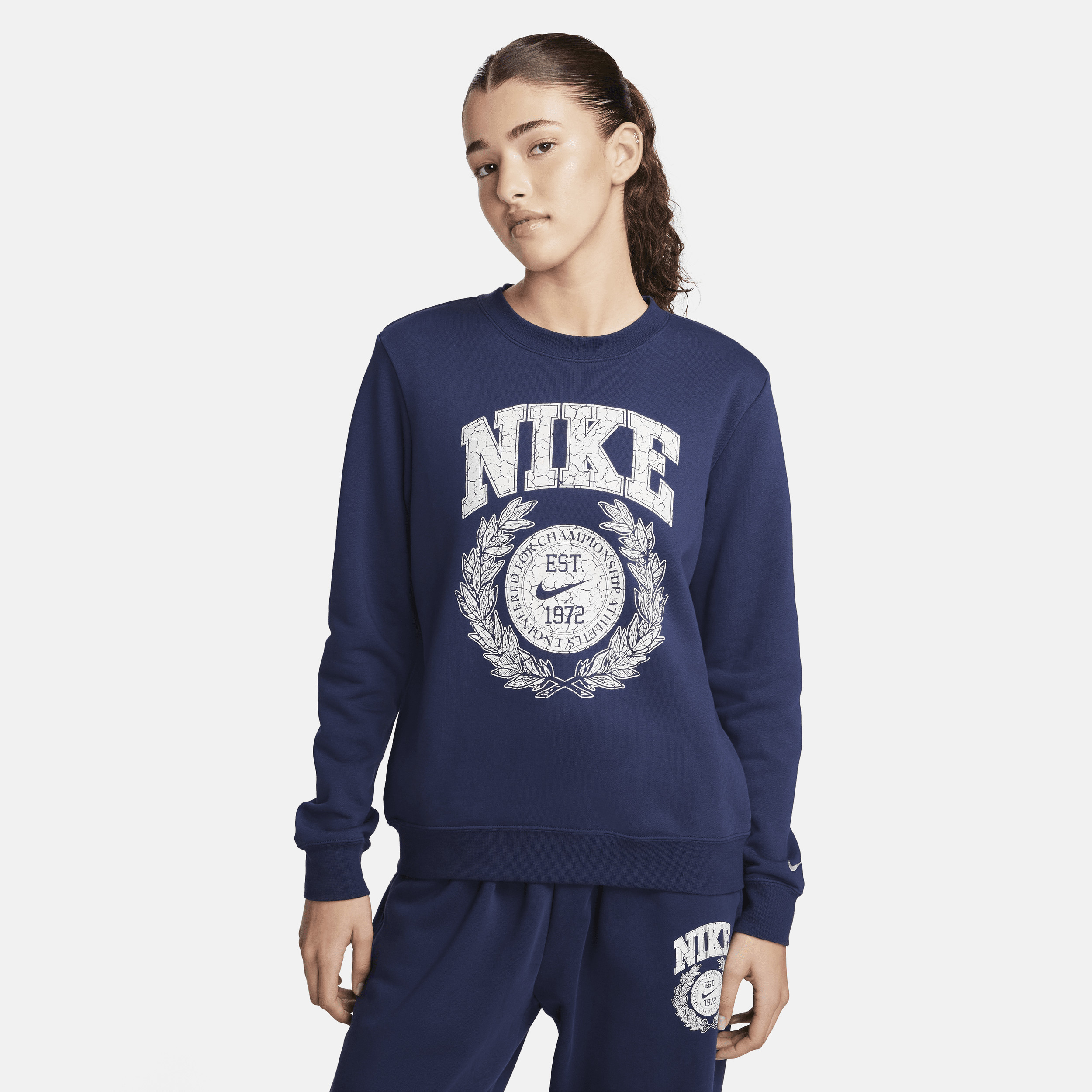 Women's Nike Sportswear Club Fleece Crew-Neck Sweatshirt in Blue | HF4503-410 | Nike (US)