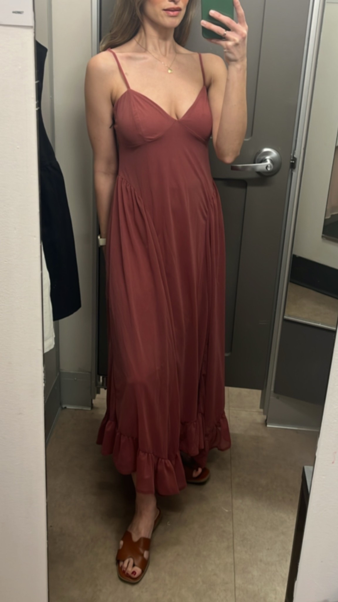 I loved this berry mauve dress at a recent Target try on. It’s so romantic, perfect for a warm spring day or summer day date. It also comes in black. 

#LTKSeasonal #LTKFindsUnder100 #LTKFindsUnder50