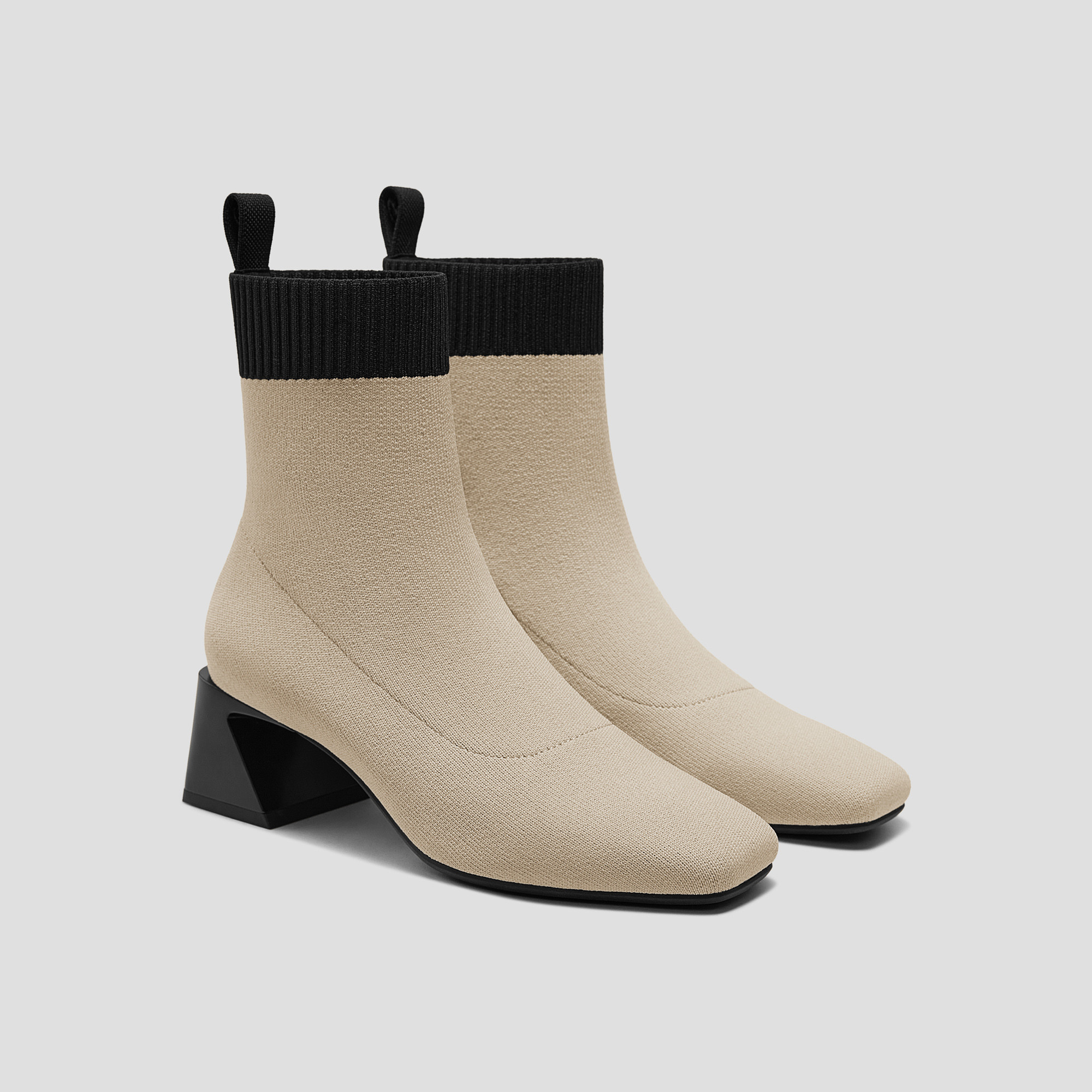 VIVAIA Square-Toe Water-Repellent Block Heeled Boots (Regina Pro)|ALMOND BLACK|US 10.5 | VIVAIA