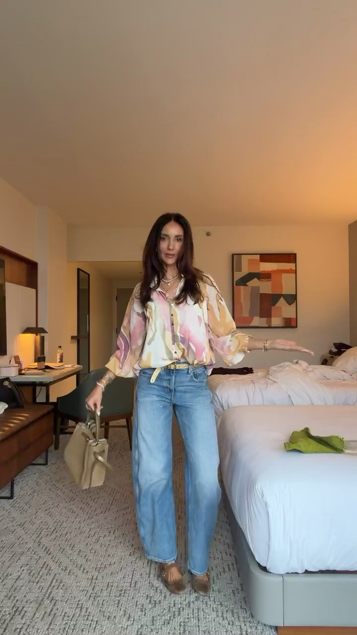 I love a printed blouse that does all the work for an outfit. The soft pink, yellow, and lavender tones are so pretty together, and the relaxed button-down fit looks great with wide leg denim. An easy way to add some color to a casual fall look.