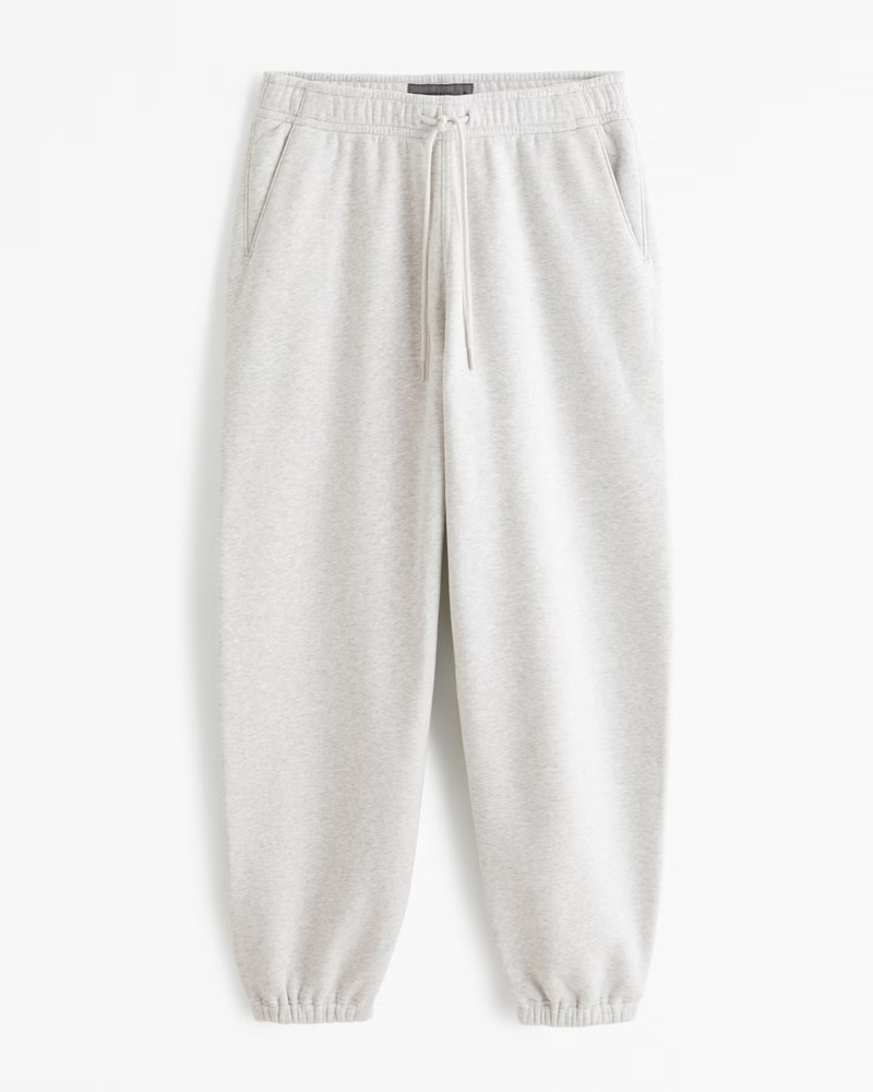 Abercrombie & Fitch Men's Essential Baggy Sweatpant in Light Heather Grey - Size XXL | Abercrombie & Fitch (US)