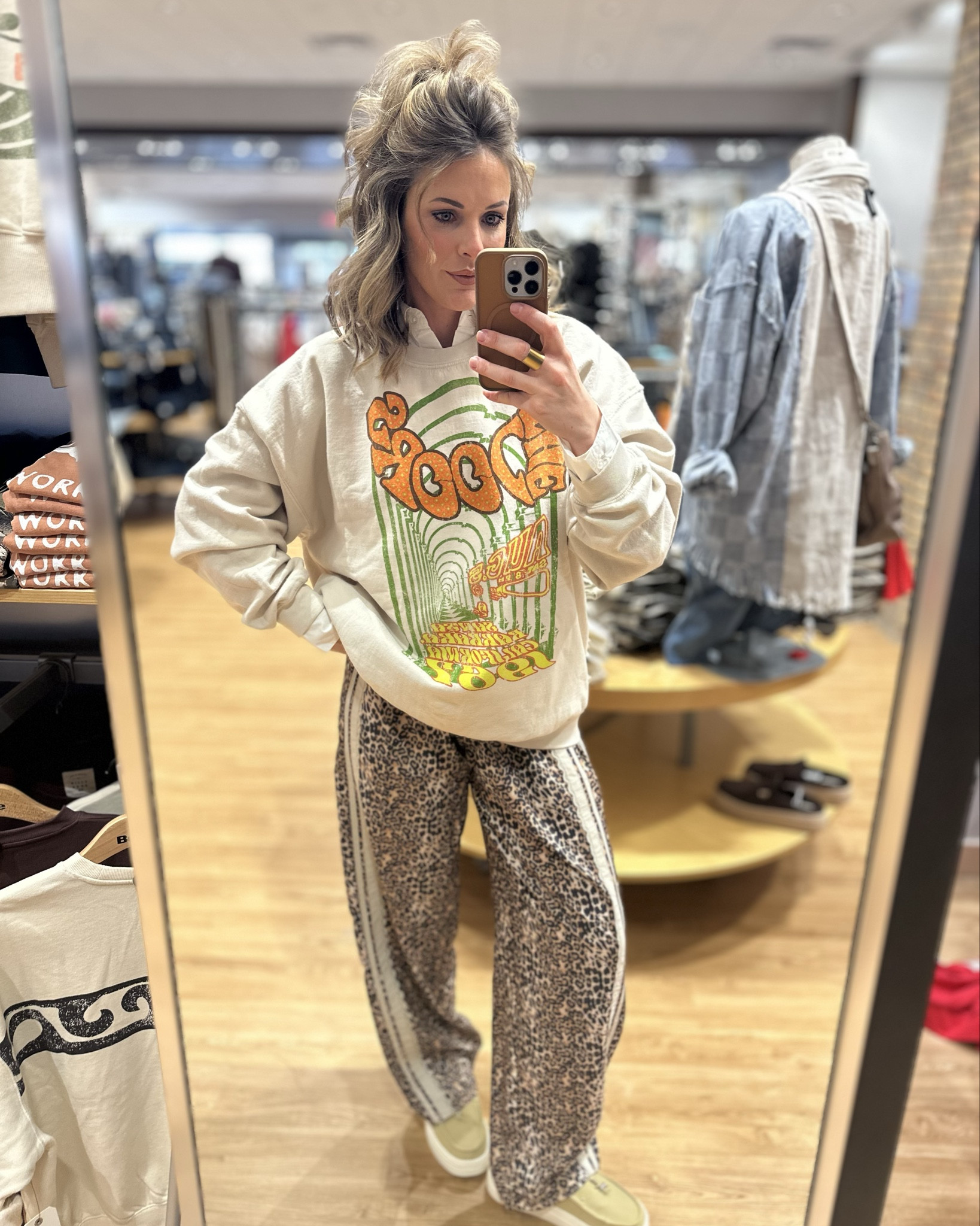 Ok so… which is your vibe?
Are you more western? A little gangster? Maybe you’re like me and a good mix! These sweatshirts just make any outfit 🫶🏼