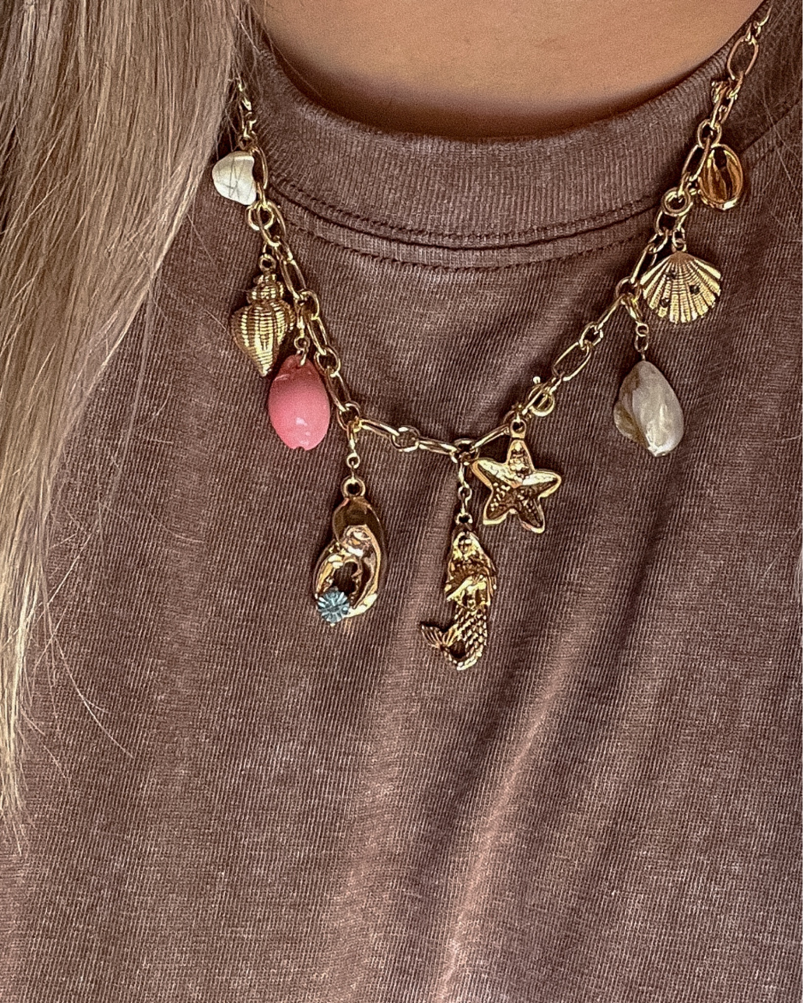 The cutest charm necklace for my beach lovers 🧜🏼‍♀️🐚🌊 Linked it below, along with some of my favorite charm necklaces right now✨


#charmnecklace #necklace #jewelry

#LTKStyleTip #LTKFindsUnder50 #LTKSummerSales
