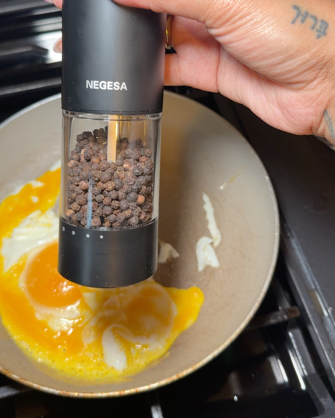 Minimal, modern, and rechargeable — never going back to manual grinders again 🙌🏽
Click to shop my countertop must-have  
#LTKhome #LTKkitchen #KitchenFinds #ModernHome #AmazonHome #KitchenUpgrade #HomeAesthetic #MinimalKitchen #HomeEssentials #LTKSeasonal #KitchenMustHaves

#LTKHome #LTKfoodie #LTKFindsUnder100