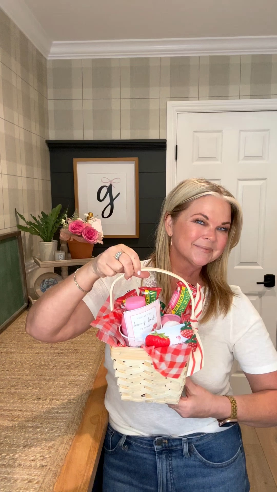 Loving this Strawberry Teacher themed gift idea! So fun when it’s all pulled together. Use this same gift idea Birthdays & Mother’s Day! I linked those gift tags as well🍓🤍🩷

#LTKMothersDay #LTKstorytime #LTKSeasonal