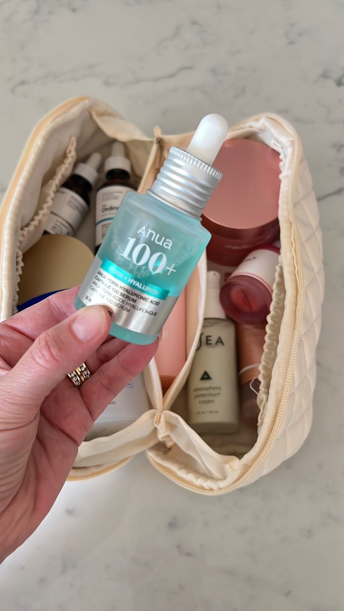 If your skin is feeling dull and dry, you need a good hyaluronic acid. This one from Anua is simple, effective, and leaves my skin feeling super plump and juicy.
skincare routine, product reco, face moisturizer, glowy skin, hydrating serum, gift guide for her, sensitive skin, hydration boost

#LTKSeasonal #LTKBeauty #LTKFindsUnder50