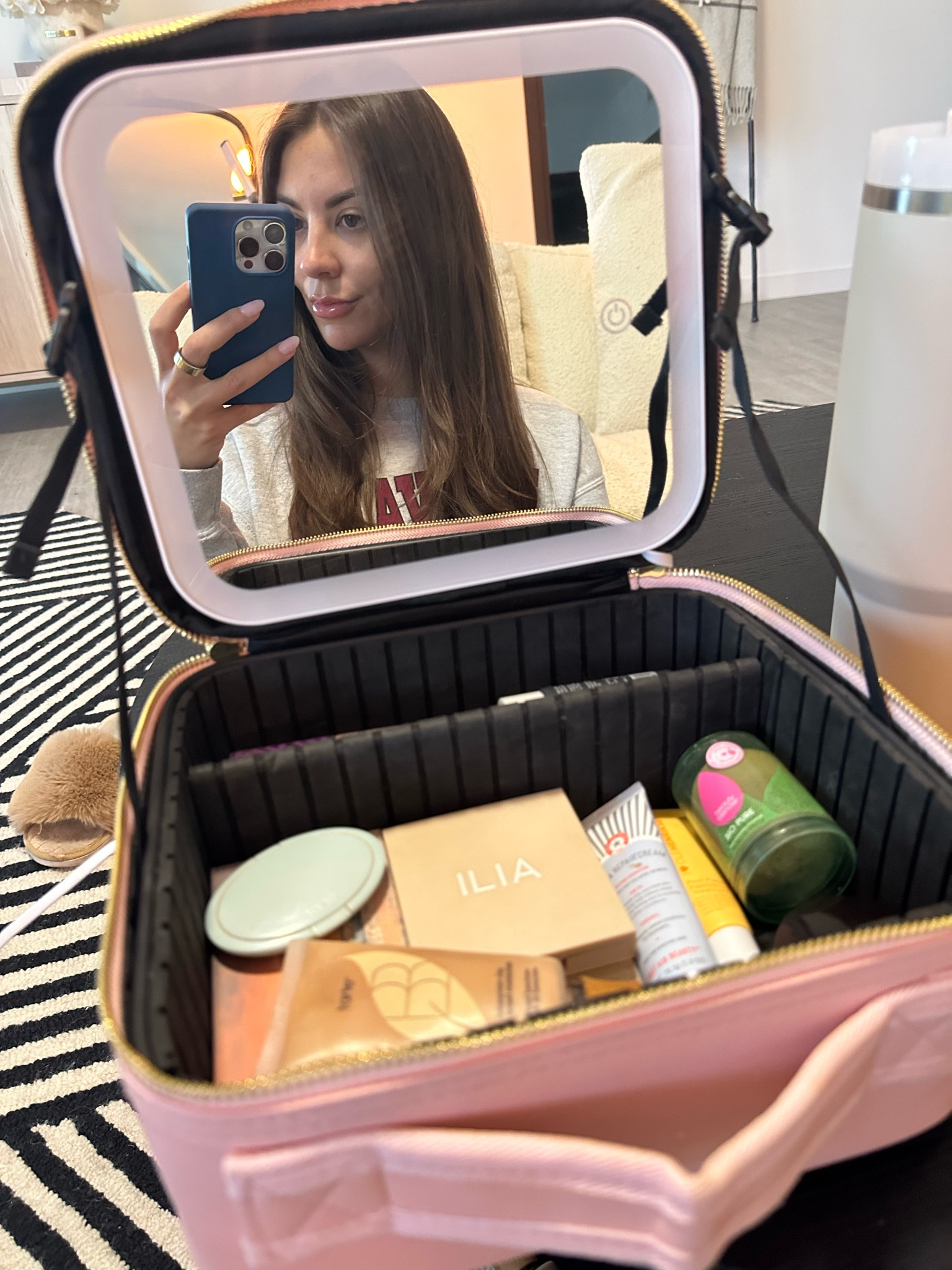 #sephorasale is starting today and rouge members get 20% off! Linking my favorites I’m currently using:

Tarte Foundation shade: medium honey
Rare Beauty Bronzer stick in always sunny
Ilia Bronzer in Uptown
Lawless Blush in Indian Summer
Rose Inc lip & cheek color in foxglove

#LTKbeauty #LTKFind #LTKsalealert