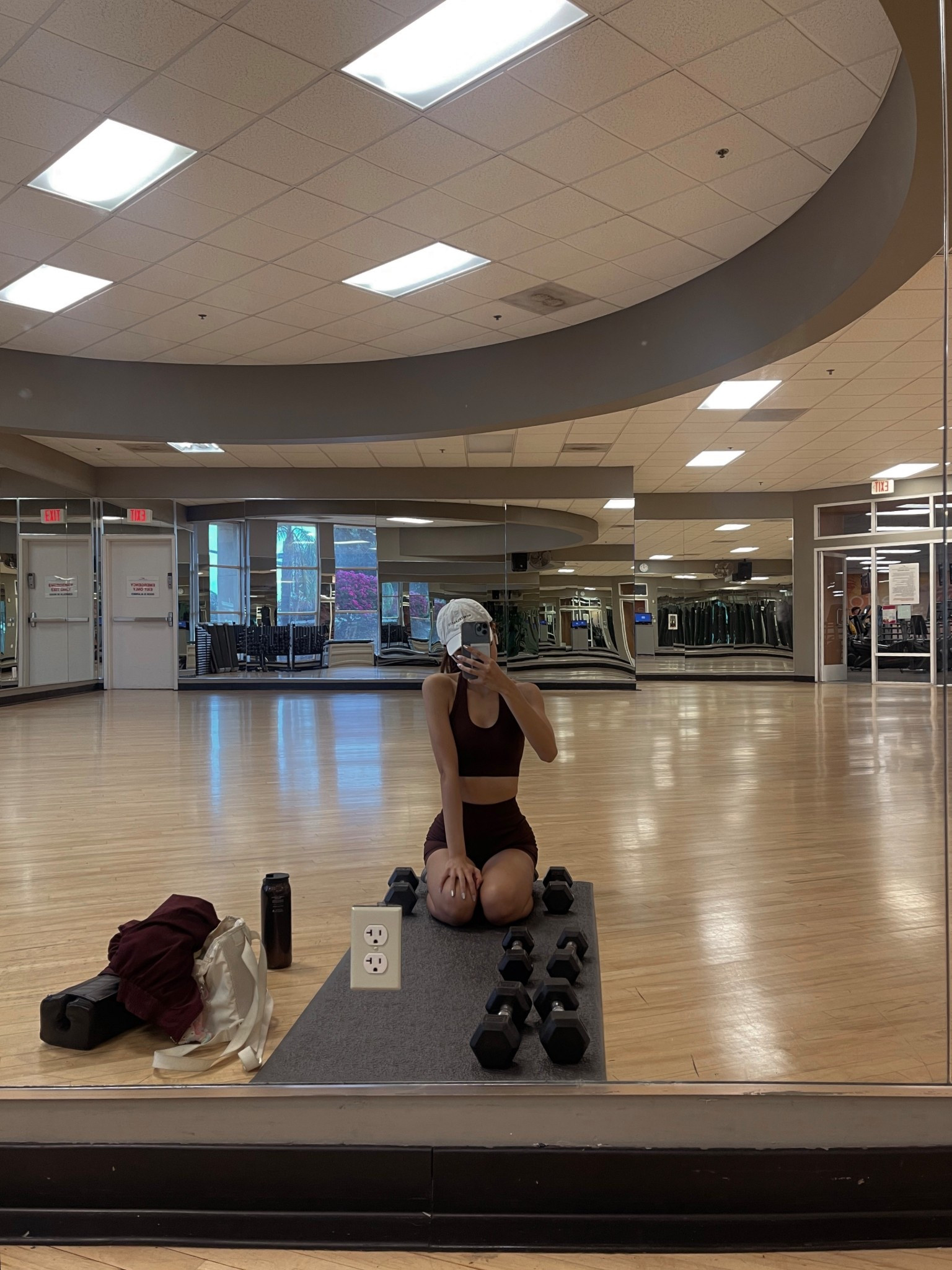 Gym time will always be a big part of my life. Found this super cute set on Amazon and it’s one of my go-to’s as it holds everything in place and makes the peach look so peachy 😌🍑

Linking this set + other gym sets in gorgeous shades of brown here!

#LTKFindsUnder100 #LTKfitnessgoals #LTKdayinmylife