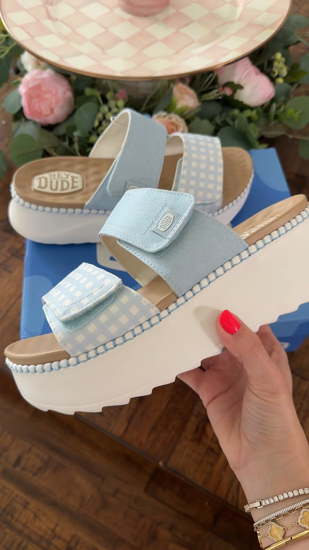 Gingham Heydude slides! 
True to size 