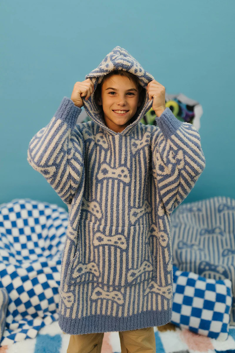 Gaming Komfy Kozy Wearable Blanket | Staykation