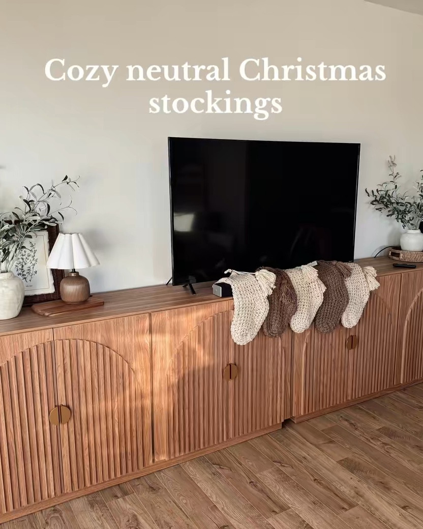 Cozy neutral Christmas stockings to balance out our moody Ralph Lauren tree this year 🤍
Soft knits + warm tones just make the whole room feel complete.
Linking the exact stocking set + console below!

#neutralchristmas
#cozychristmasdecor
#neutraldecor
#christmasaesthetic
#stockingdecor
#holidaydecor
#homedecorfinds
#targetfinds
#ltkholiday
#cozyhomevibes
#organicmodern
#holidayinspo
#homestyling
#amazonfinds
#simplechristmasdecor#LTKCyberWeek

#LTKHoliday #LTKHome