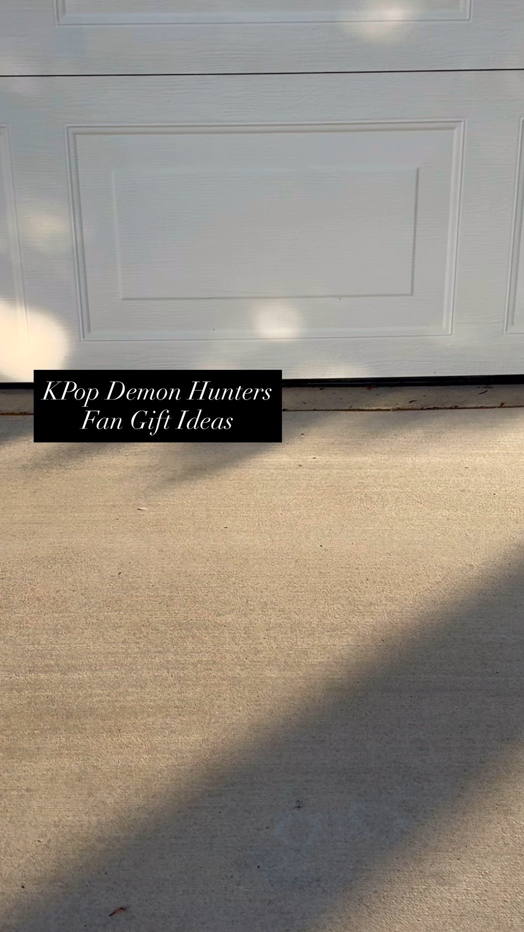 She won’t roll her eyes at this gift, Mom! Did you know that if you’re also a KPop Demon Hunters fan that the ‘Big Kids’ Derpy Tiger slip-on will fit a women’s shoe size up to 8.5?! My college age daughter was happy to get a pair of Derpy Tiger Vans! 
#Vans #sneakers #Derpytiger  #ltkshoecrush #jeans #kids #teen #KPopDemonHunters #SajaBoys 

#LTKFindsUnder100 #LTKKids #LTKGiftGuide