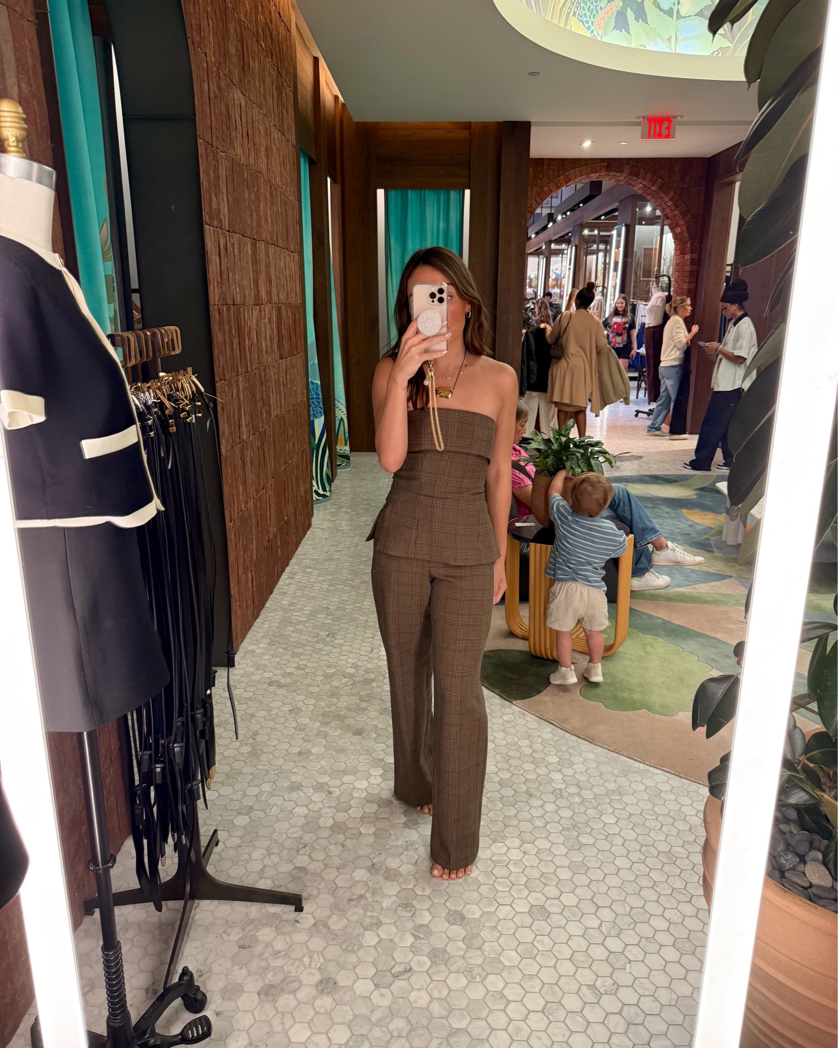 Size 2 in both. A little pricier but so worth it!!m