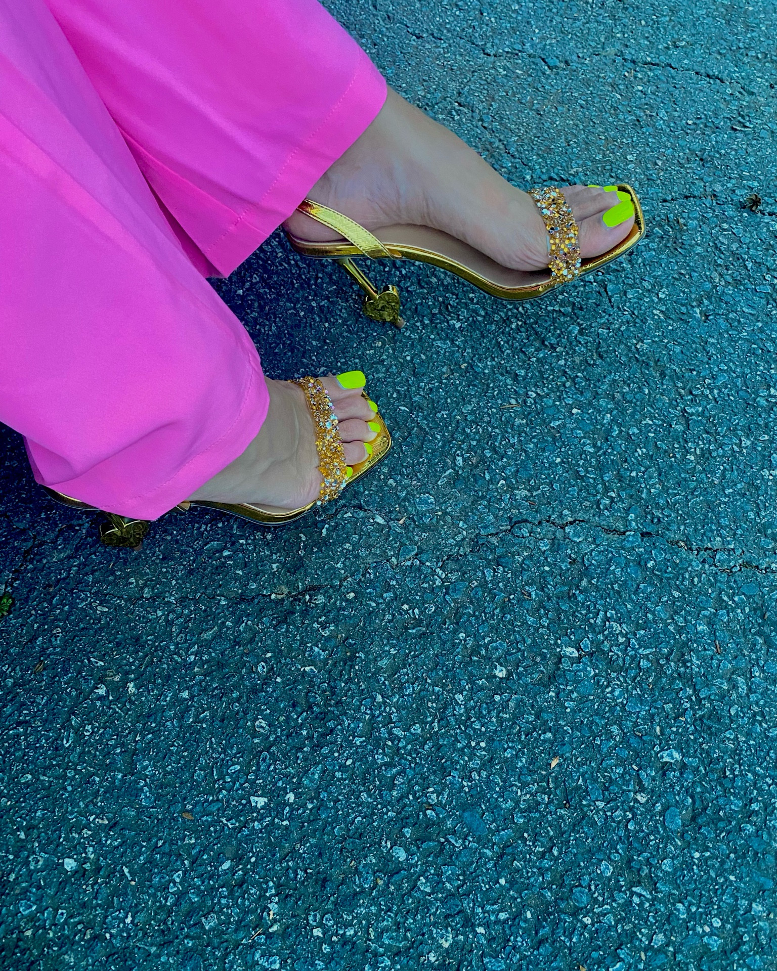 the cutest gold heels I’ve ever seen with a heart heel🥹💫😍 

#shein #cuteheels 

#LTKStyleTip #LTKFindsUnder50 #LTKShoeCrush