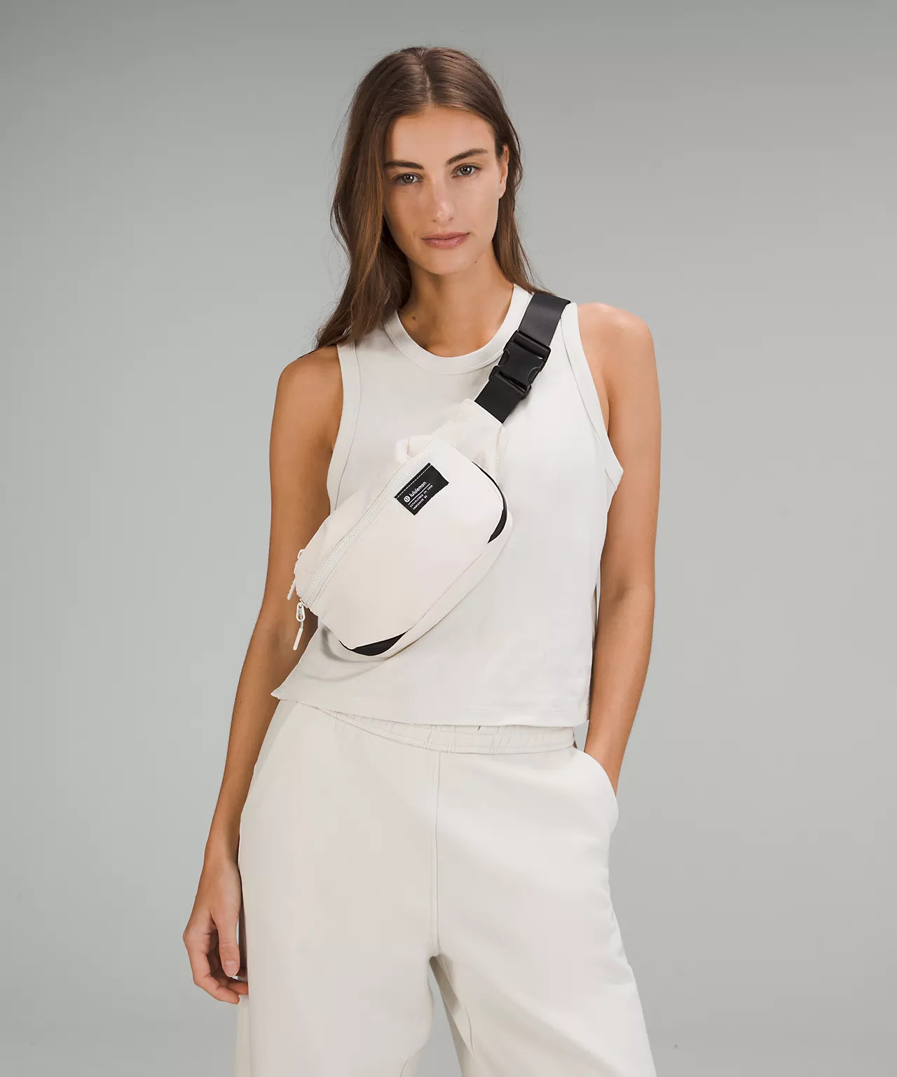 Clean Lines Belt Bag 2L | Lululemon (US)