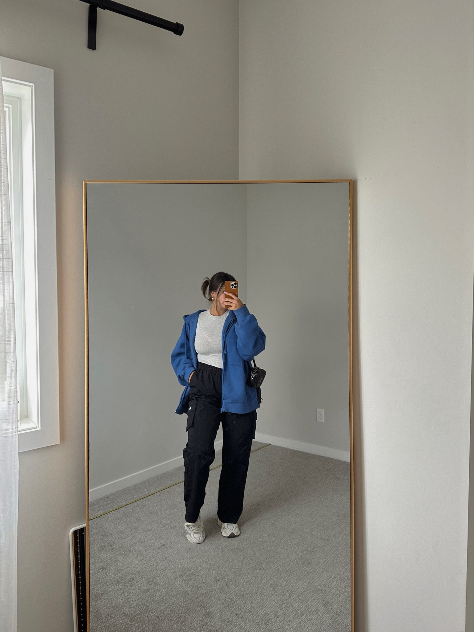 Fall streestyle outfit 
Nike cargo pants
New balance 9060 sea salt 


#LTKshoecrush #LTKstyletip #LTKSeasonal