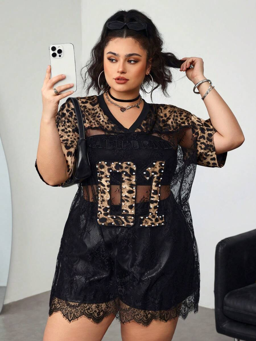 SHEIN CURVE+ Plus Size Women Leopard Print Contrast Lace Trim Blouse Plus Size Christmas | SHEIN