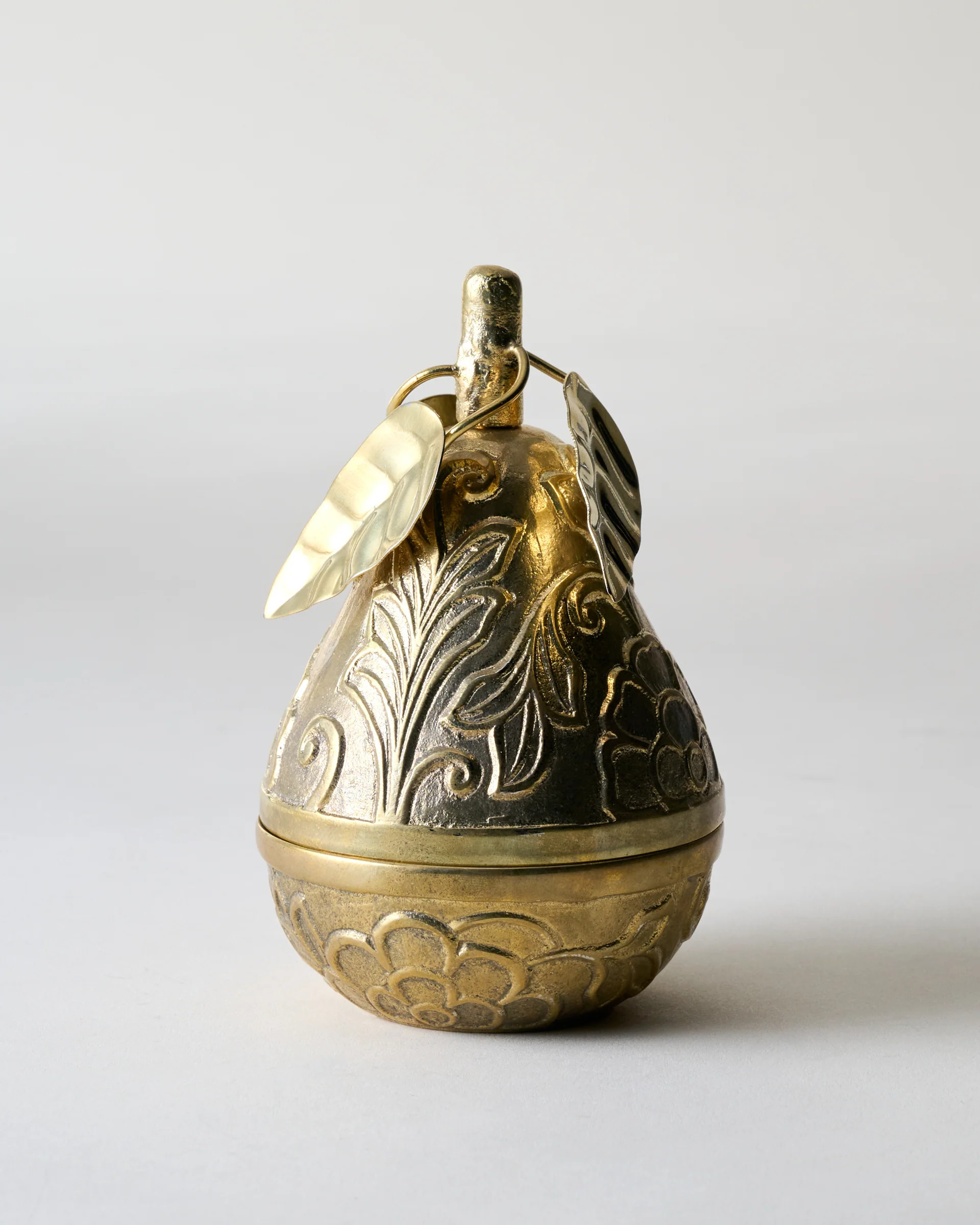 Magnolia antique brass pear sitabout