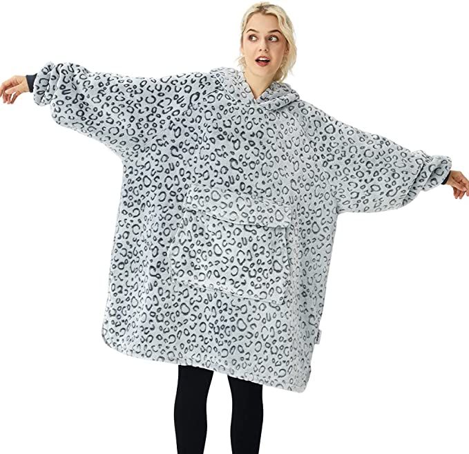 Krifey Wearable Blanket Hoodie, Oversized Sherpa Hooded for Women and Men, Cozy Sweatshirt with G... | Amazon (US)