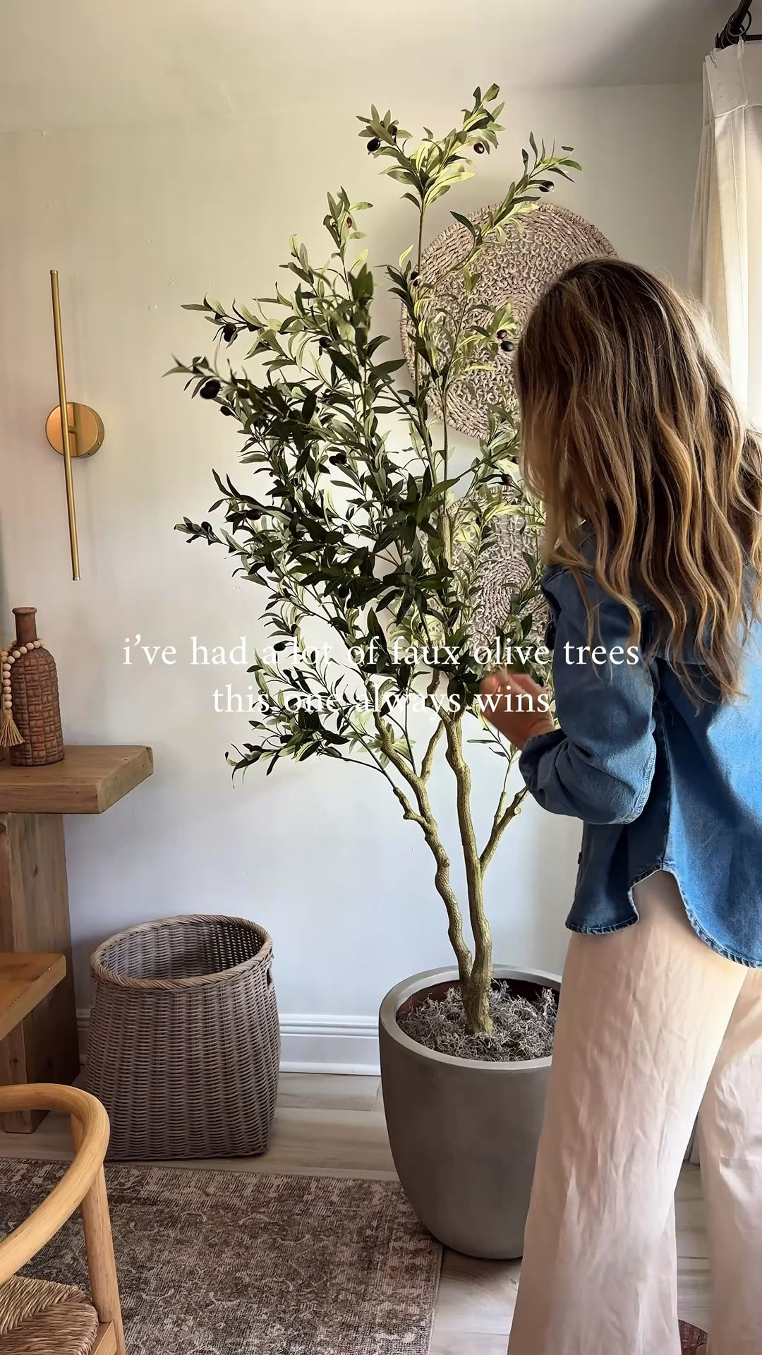 Still my favorite faux olive green hands down! Looks realistic and comes in different sizes! I have the 7ft!

#fauxolivetree #fauxtree #fauxplants #affordablehomedecor

#LTKHome #LTKSaleAlert #LTKSeasonal