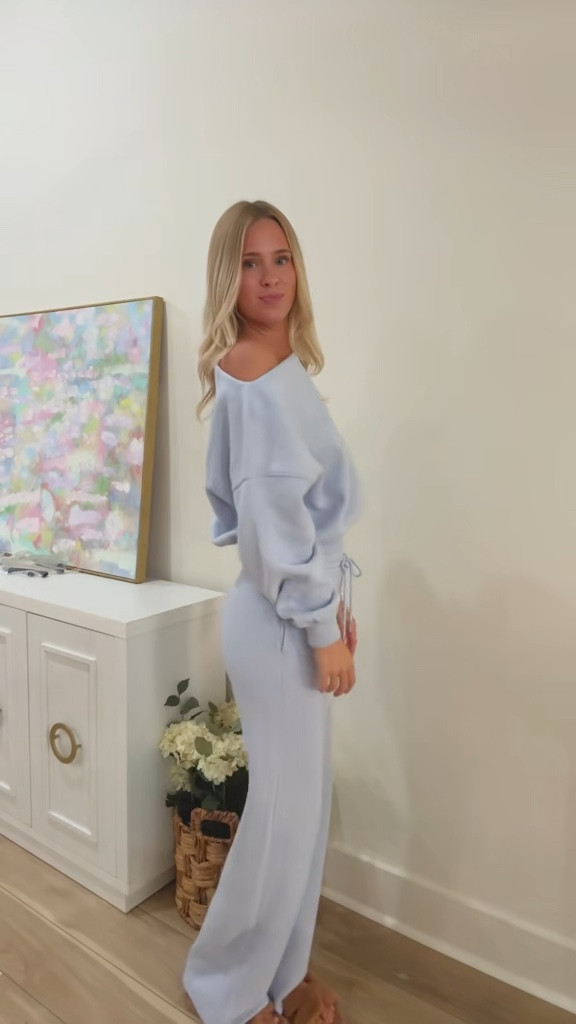 Comfiest AND cute lounge fit!!!!