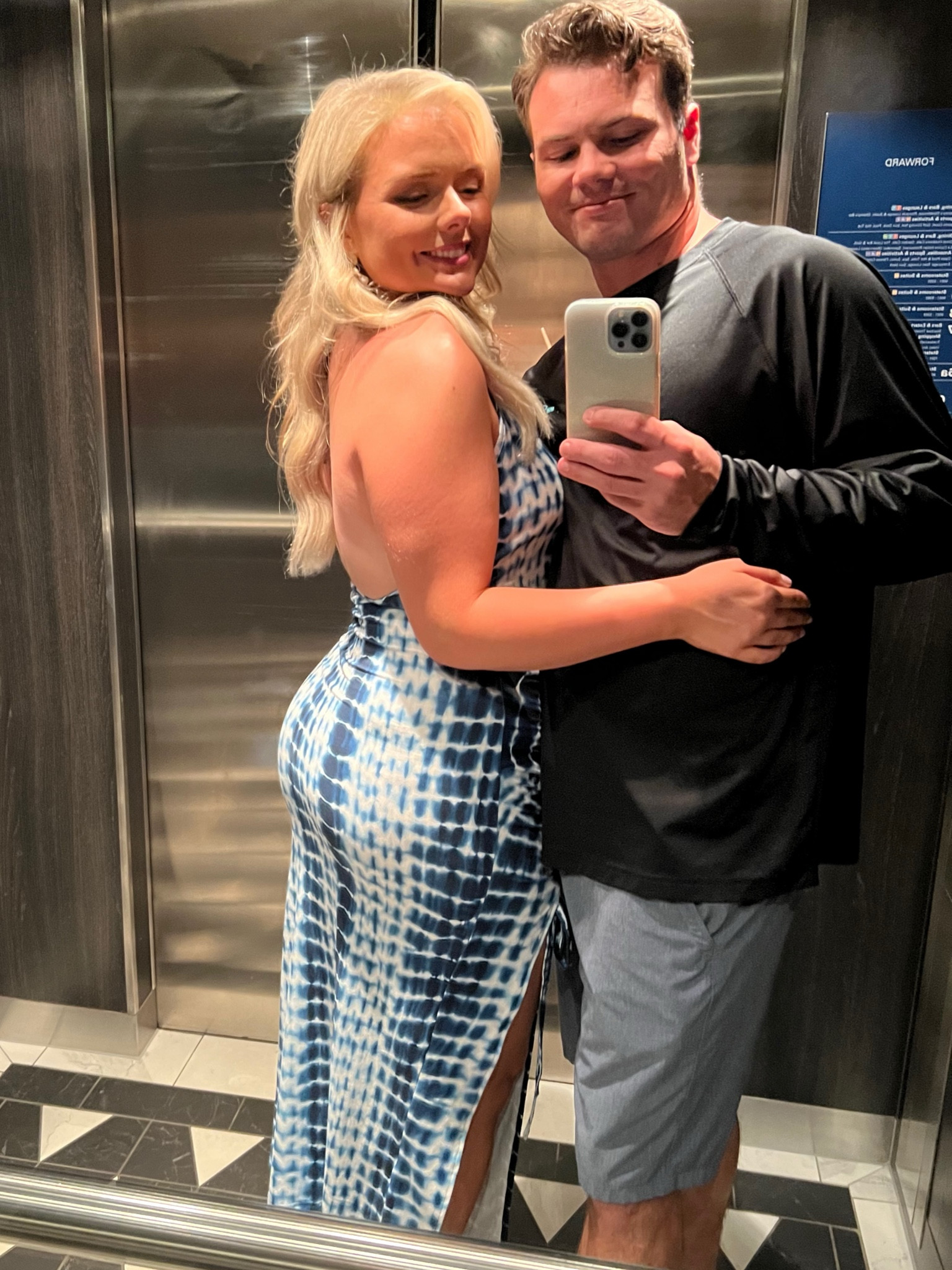 Vacation dress💙

#LTKtravel #LTKcurves #LTKstyletip