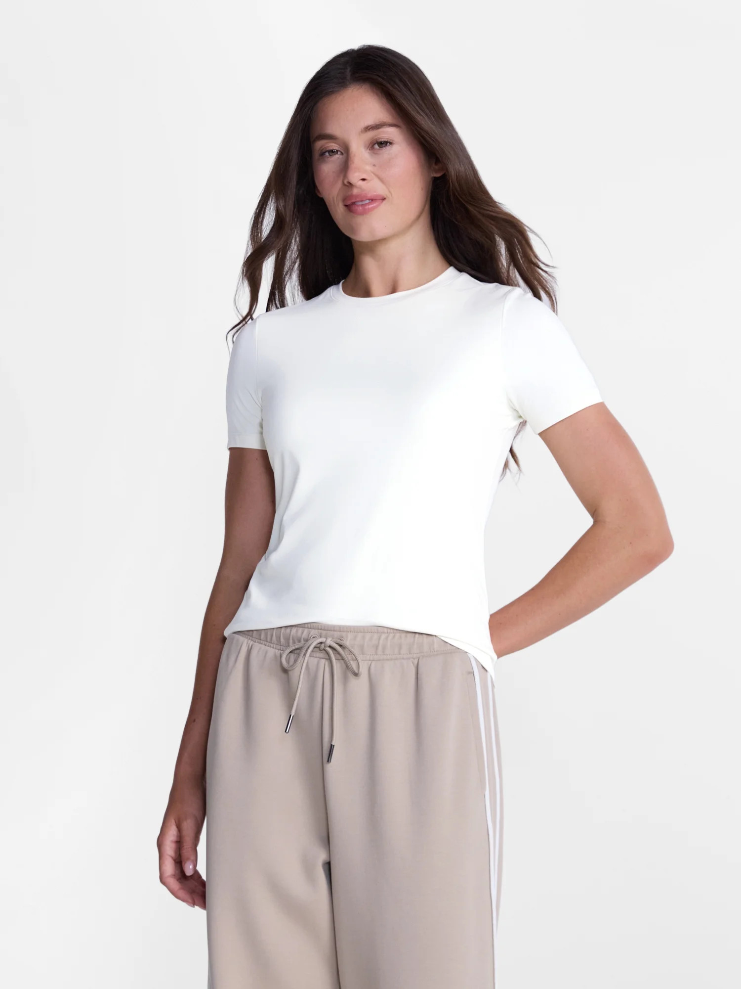 Avia Women’s and Women's Plus SoftSculpt Short Sleeve Tee, Sizes XS-4X | Walmart (US)