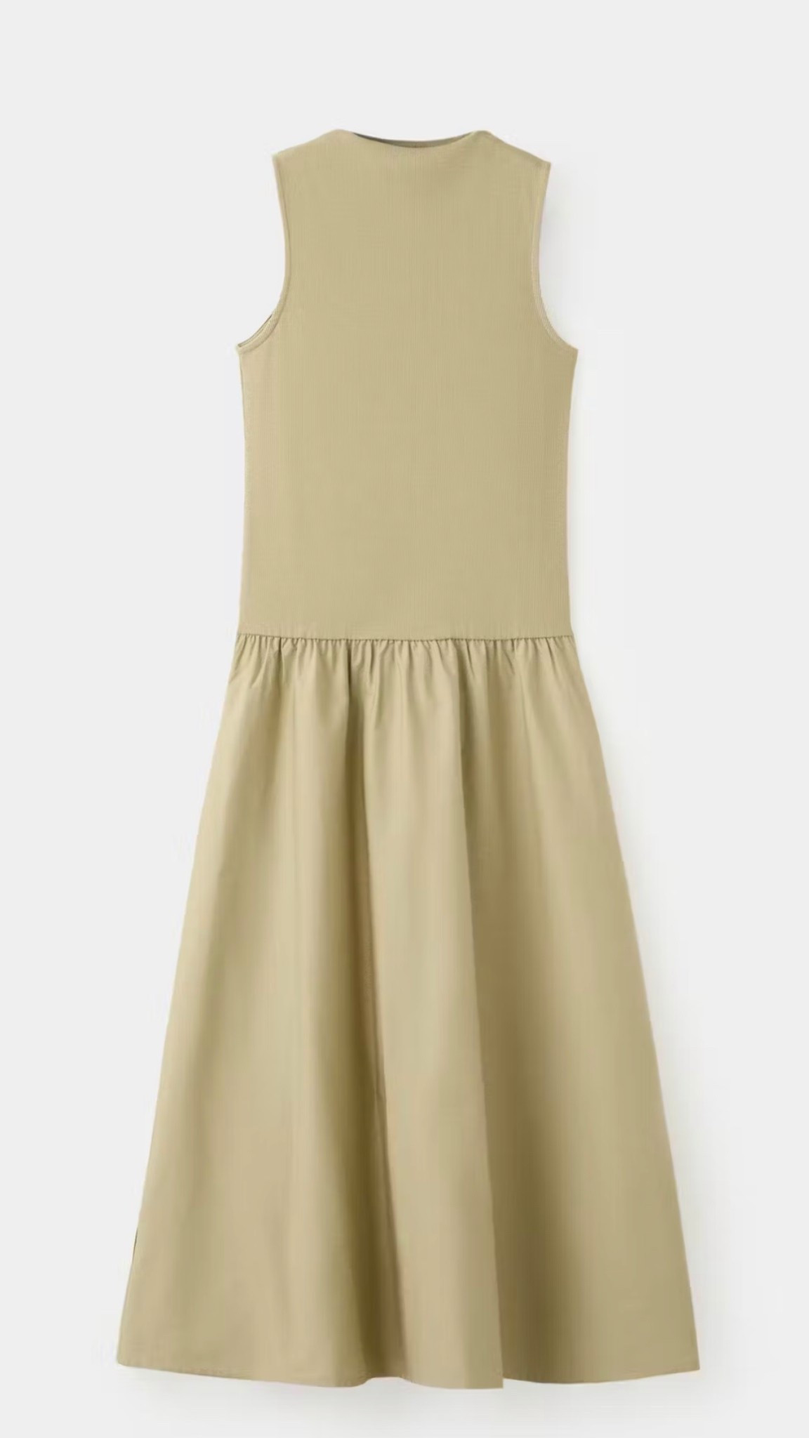 Love this dress~ perfect for summer : paired with some kitten heels and a blaser 

#LTKspring #LTKsummer