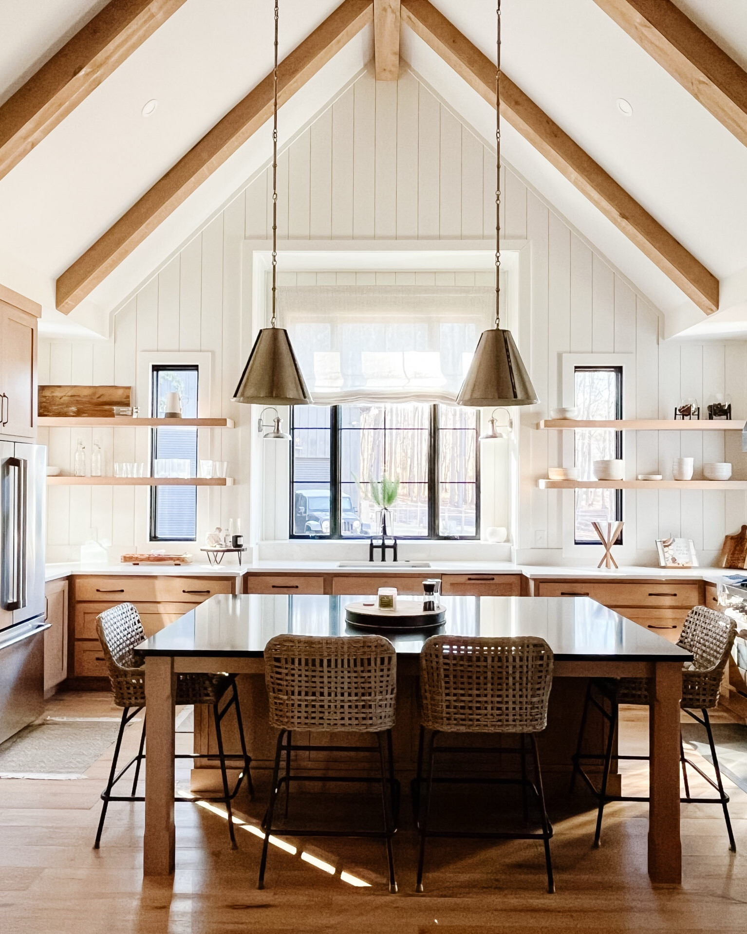 Check out our blog post about this Modern Farmhouse come to life @montgomeryandpeeples.com!