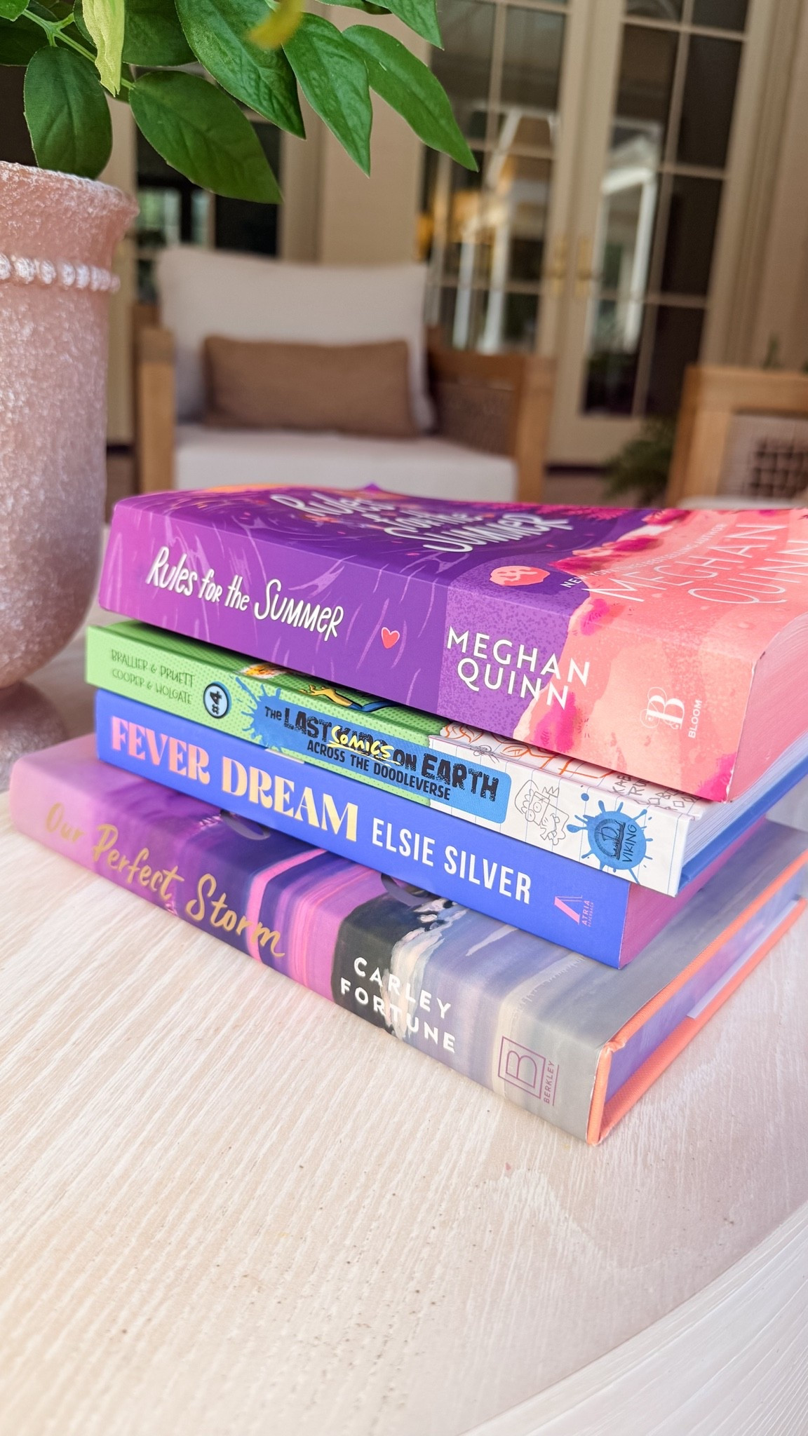 #ad There's nothing better than finding a book you can't put down 🤍📚
I partnered with @Target to share a few of the books we've been enjoying lately! From fun summer reads and poolside page turners to fun picks for the kids. One of my favorite things about shopping for books at Target is that they always have such a great mix of new releases and trending titles for every age and interest.
Whether you're looking for your next beach read or something fun to add to your child's bookshelf, Target has so many great options to discover.
Which one are you adding to your summer reading list? ✨
@Target #TargetPartner #TargetBooks #BookTok @shop.ltk #liketkit