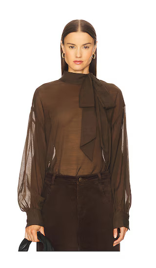 Favorite Sutton Top in Dark Espresso

              
    
        
        
            Favorite ... | Revolve Clothing (Global)