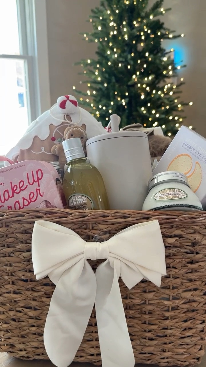 Burr Basket for Her!! This is the perfect gift idea for anyone!! 

guft basket, gift idea, gifts for her, gifts for daughter, gifts for girlfriend, burr basket, christmas gifts 

#LTKHoliday #LTKSeasonal #LTKGiftGuide
