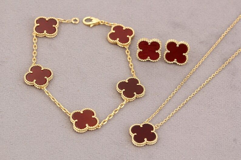 High Quality Four Leaf Clover Set, 18k Gold Plated Necklace, Ear Cuffs, Bracelet, Agate, Mother o... | Etsy (US)