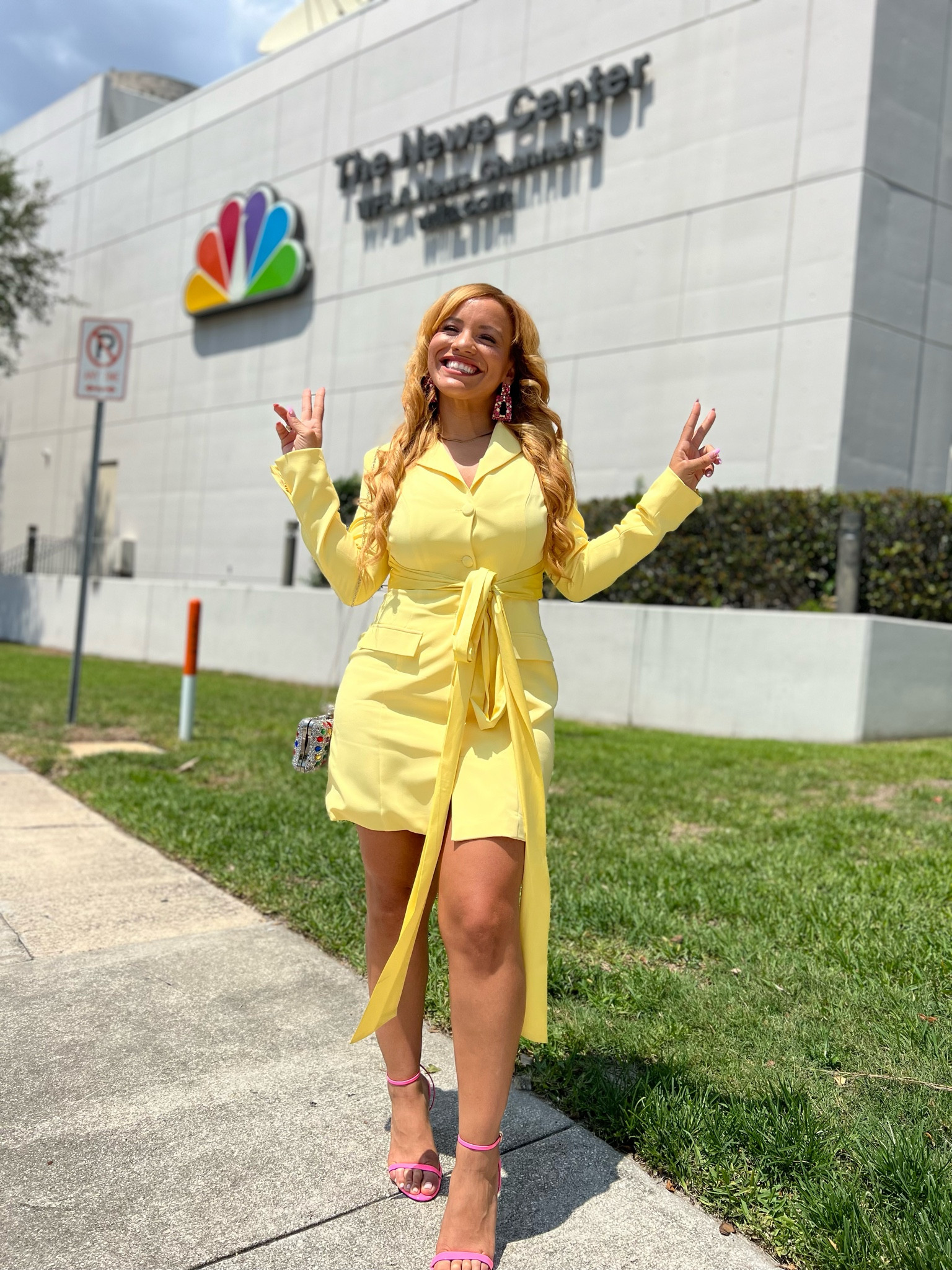 TV interview Fresh & Fabulous! ✨💅🏽
.
Who said Business has to be boring?! Neverrrr!!! 😍💅🏽

#LTKsalealert #LTKstyletip #LTKunder100