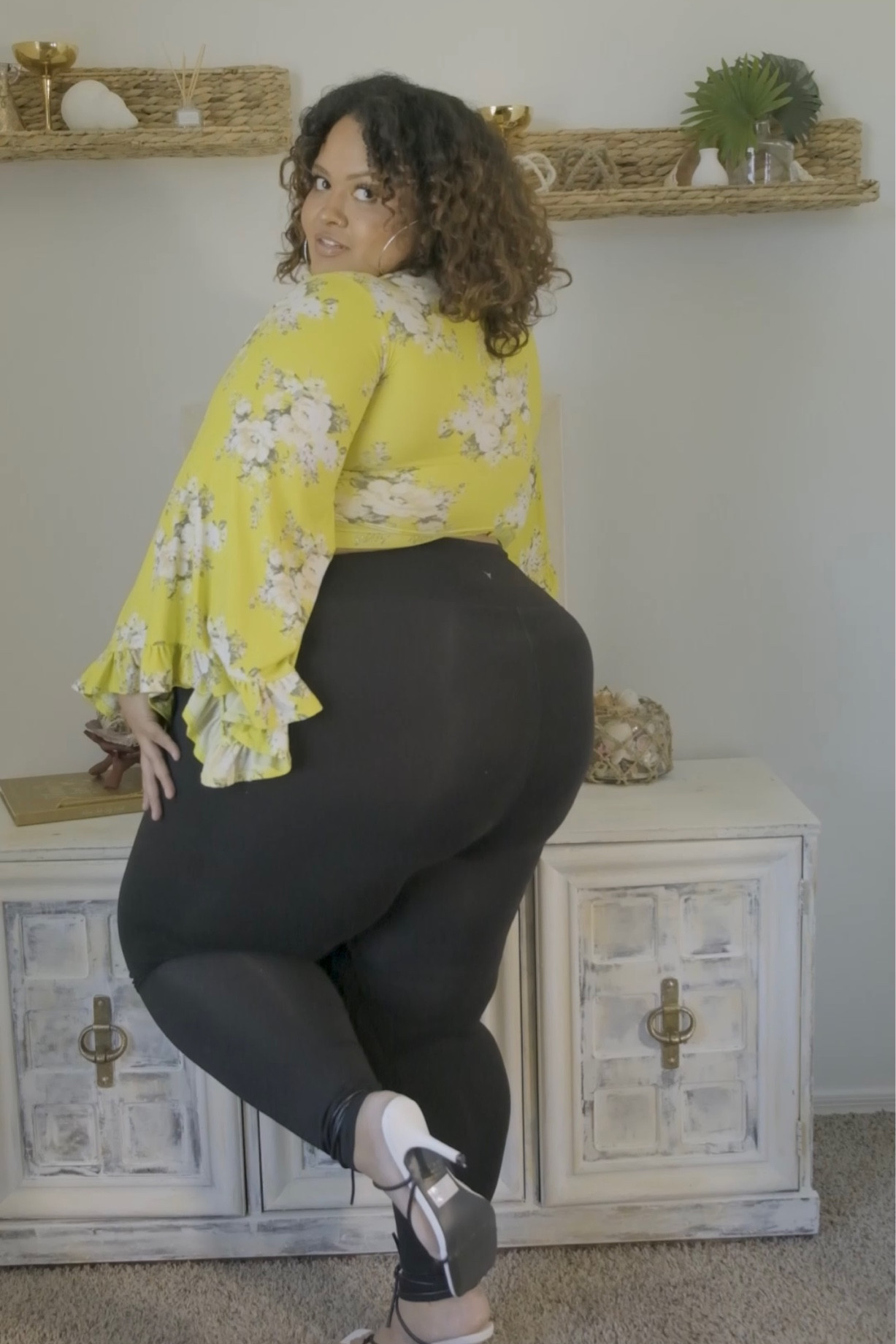Curvy Canary Spring Outfit! 🌼🐤 
Found similar shoes and floral top is from Swankaposh

I’ve also listed some alternatives for this crop top!

Follow me on Instagram at reesiecherie for more! 

#LTKcurves #LTKstyletip #LTKshoecrush