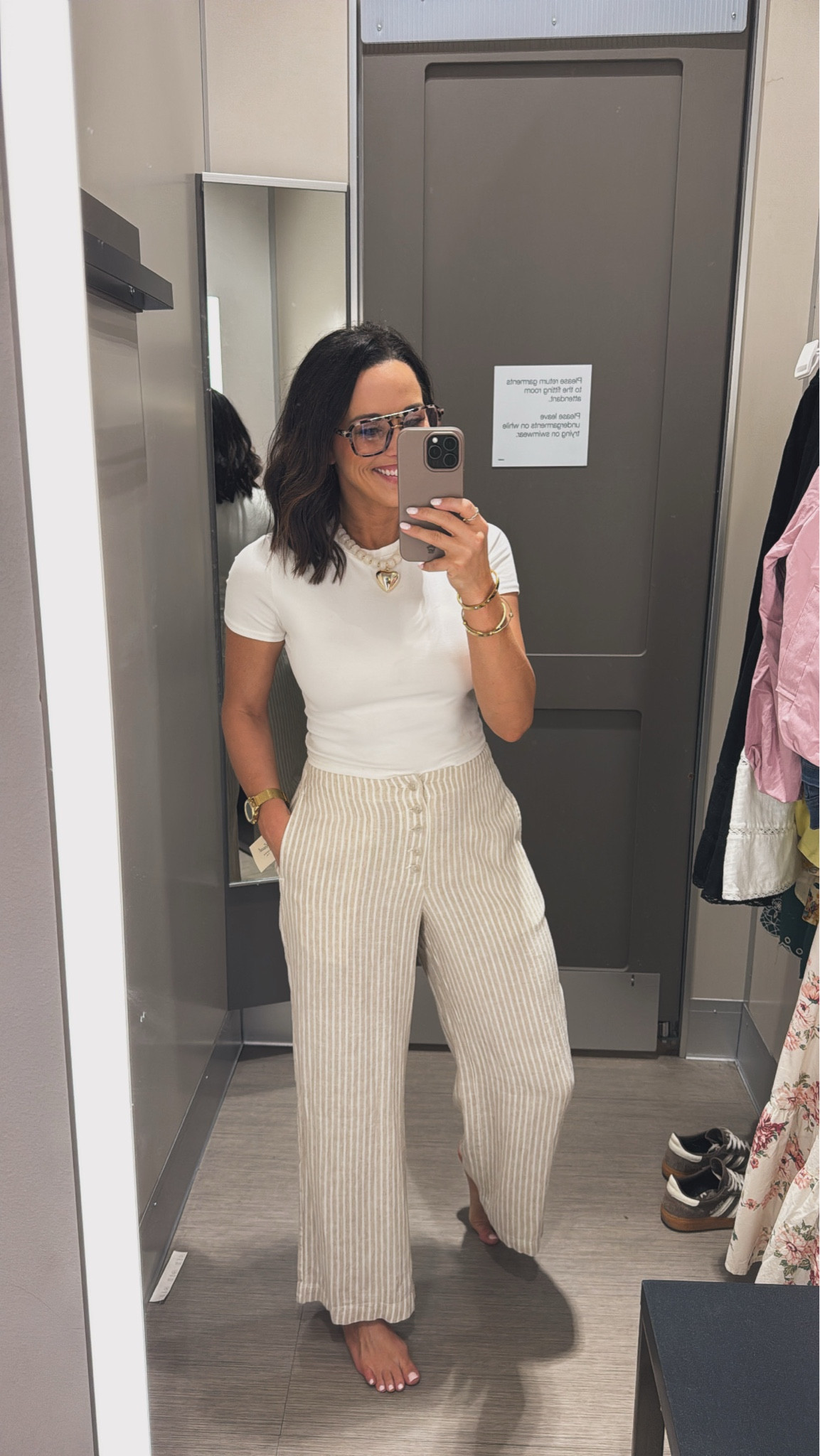 Yall, these pants are so chic and comfortable. I love this pattern. Perfect for work, lunches dates, or elevated running errands. Run to @target! 

Mom approved finds target must haves pants elevated pants comfortable affordable shoes target mom life outfits teachers workwear tan and white mom everyday wear busy mom VintagePickin

#LTKdayinmylife #LTKOver40 #LTKWorkwear
