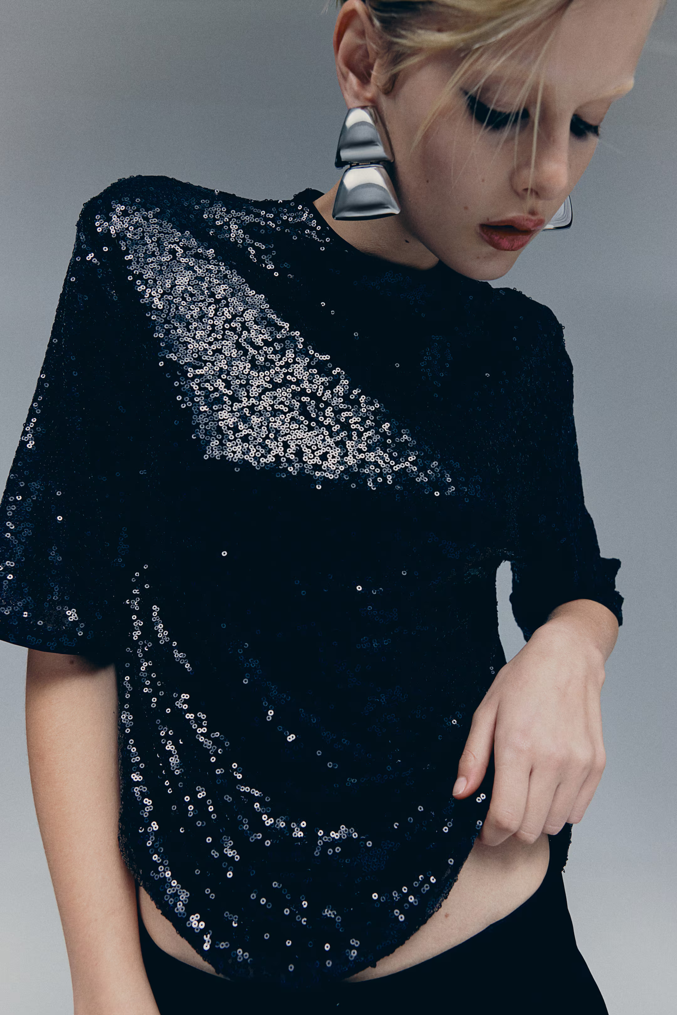 Sequined Top | H&M (US + CA)