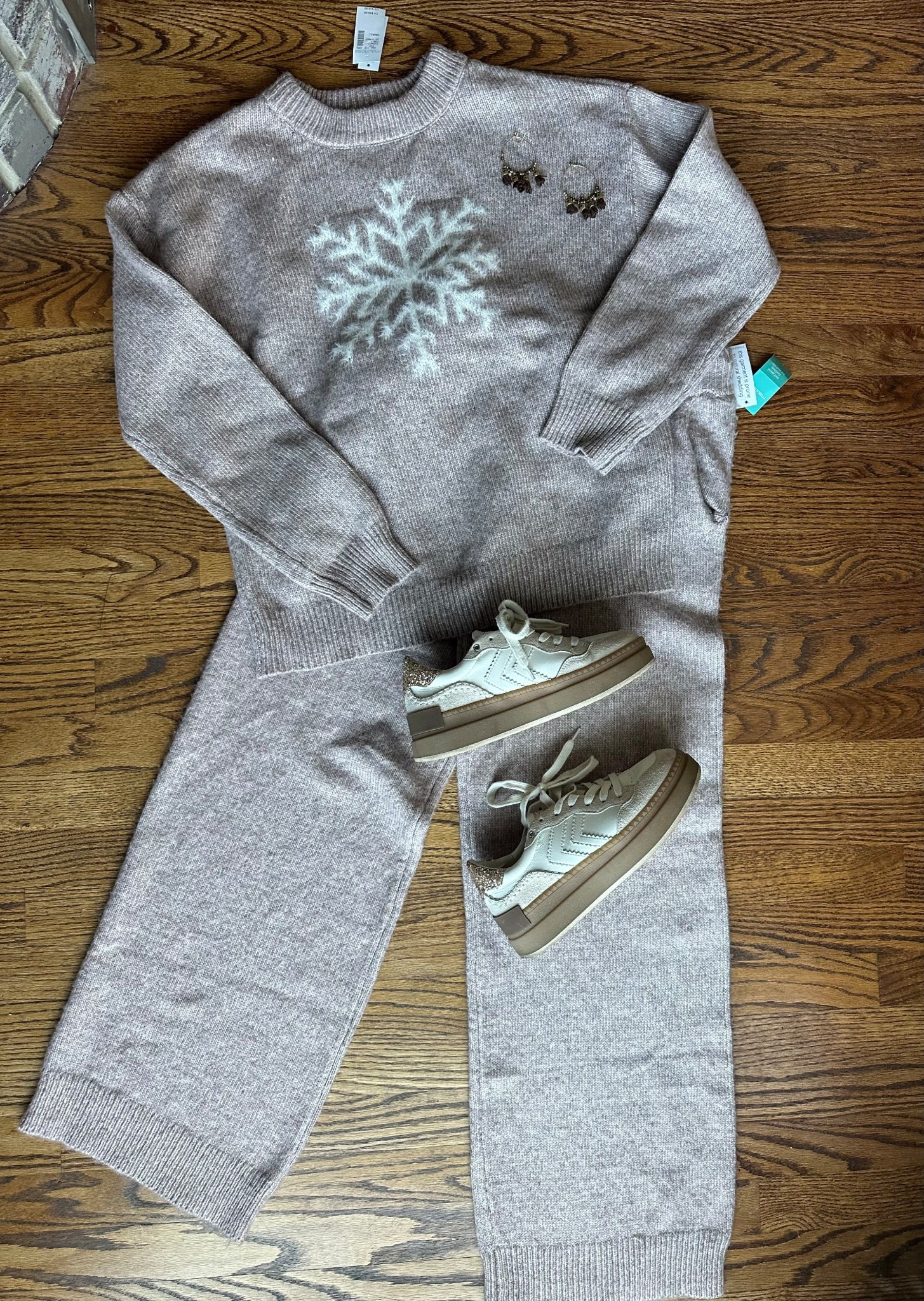 The cutest sweater set from Maurice’s! 

#LTKOver40 #LTKootd #LTKSeasonal