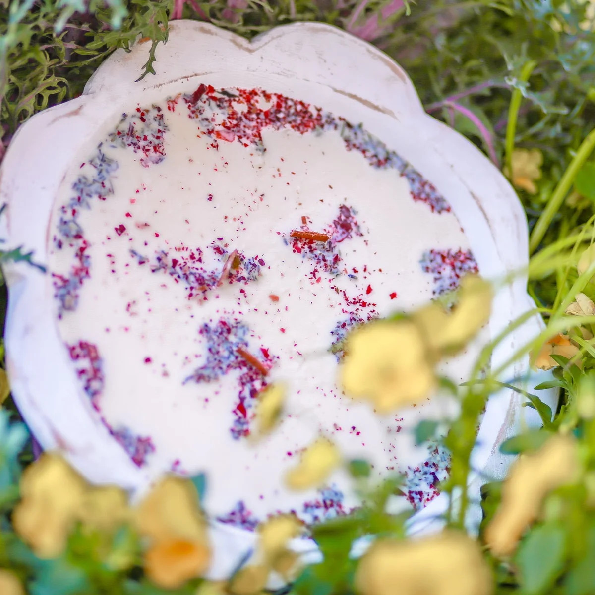 Giant Flower | Abandoned Cakes