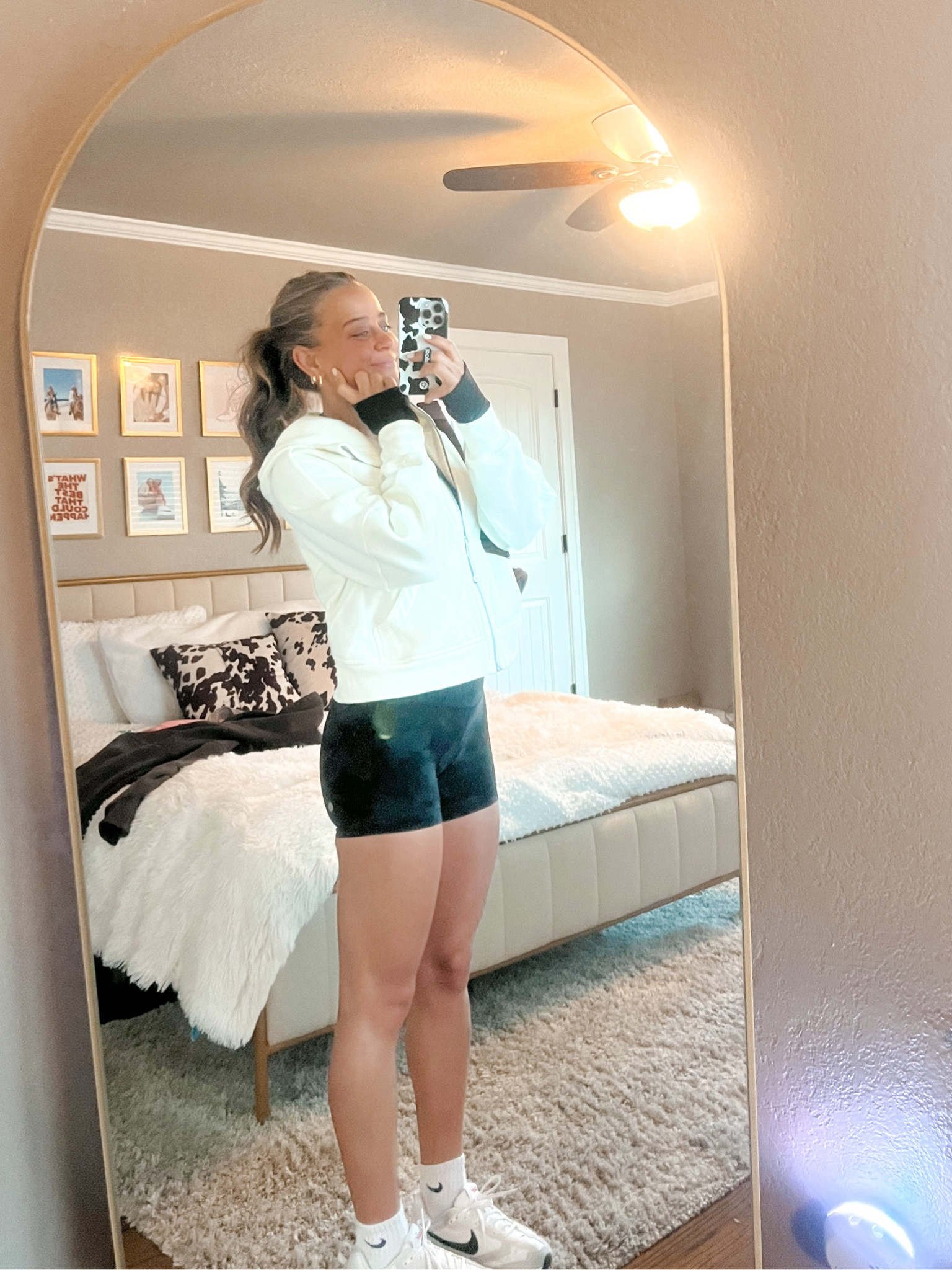 gym outfit! // athletic wear // athleisure // casual wear // workout outfit

#LTKU #LTKSeasonal #LTKfit