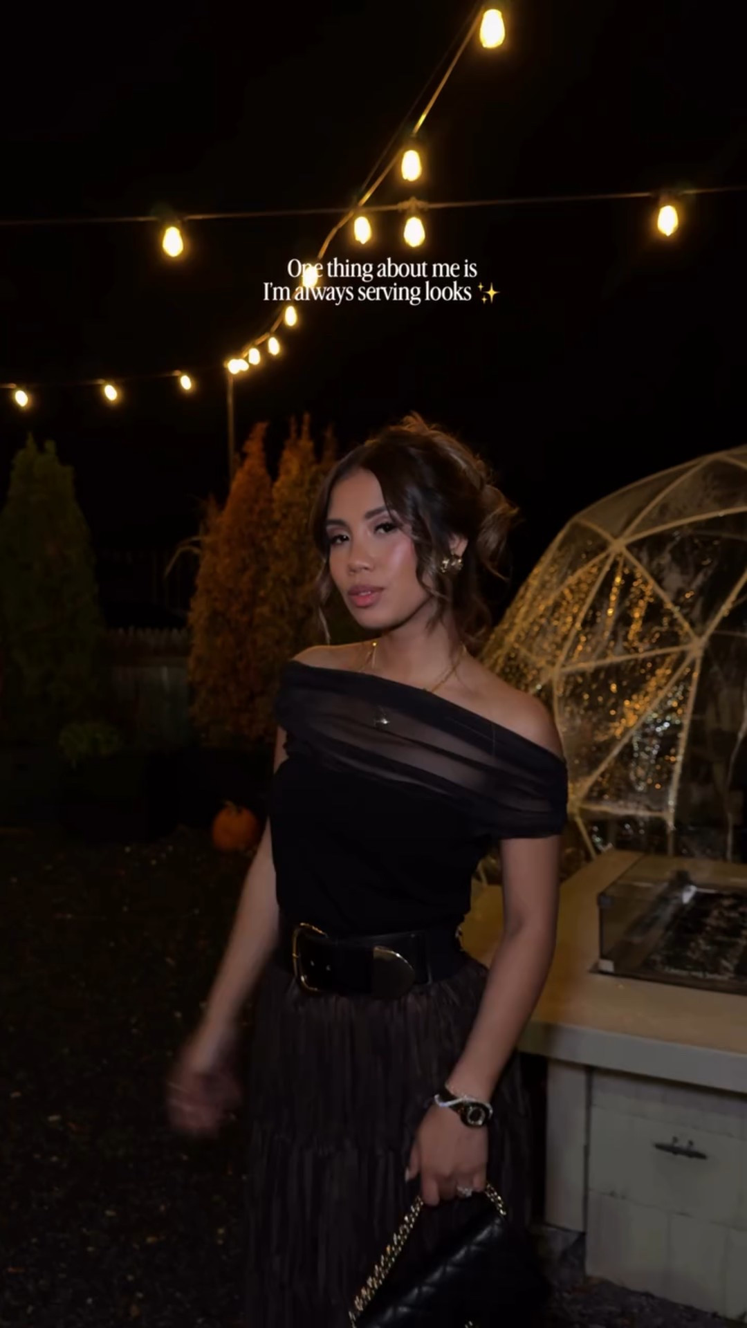 When serving looks is your forte 💅🏽✨
Glam: @theblowoutbar_li 
Makeup: @makeup.byandreamarie 
Hair: @kayganzhair 
Top: @marcellanyc 
Skirt: @shop12thtribe 
Boots: @kurtgeiger