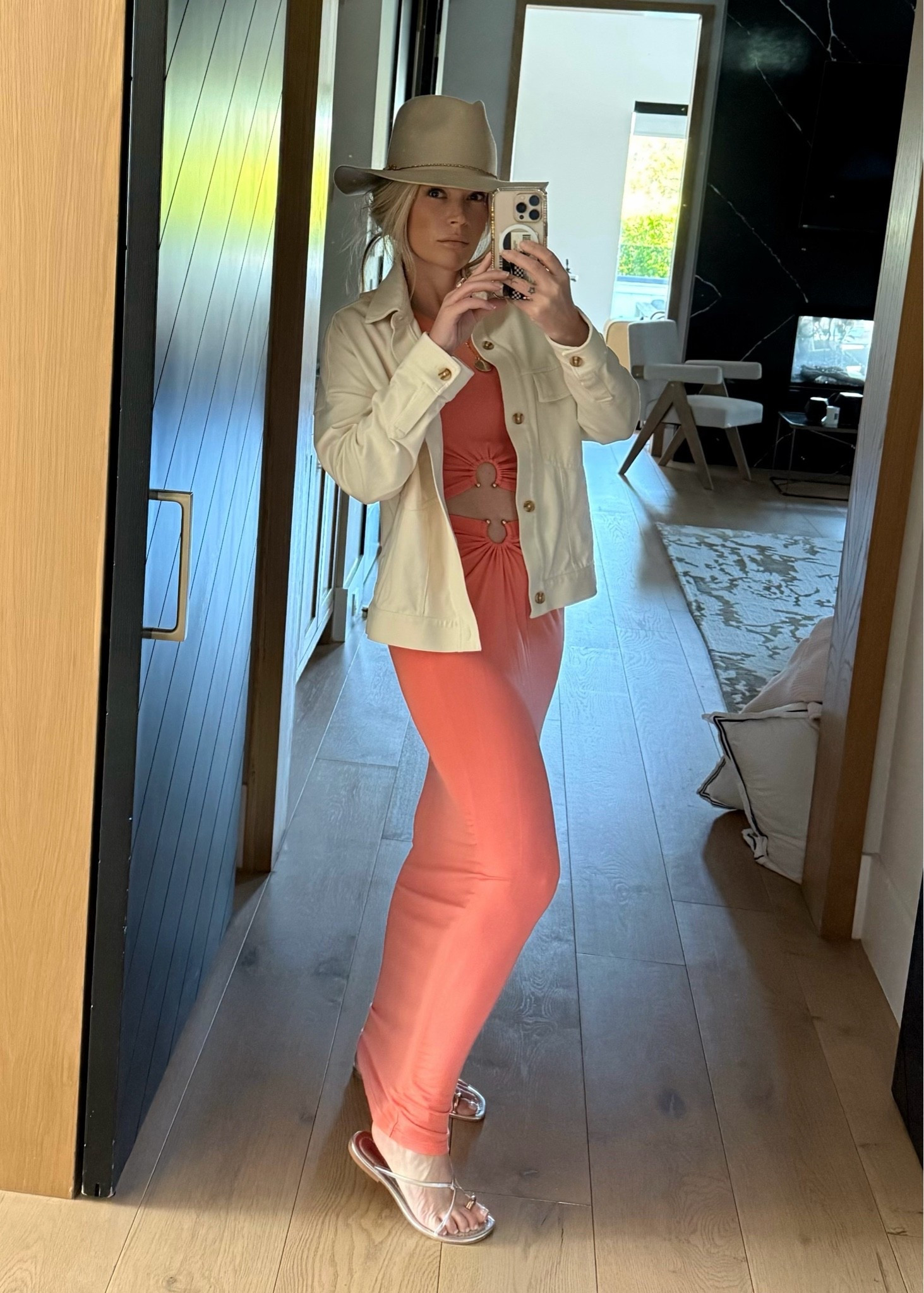 Today’s easy breezy look

#LTKSaleAlert #LTKdayinmylife #LTKmomlife