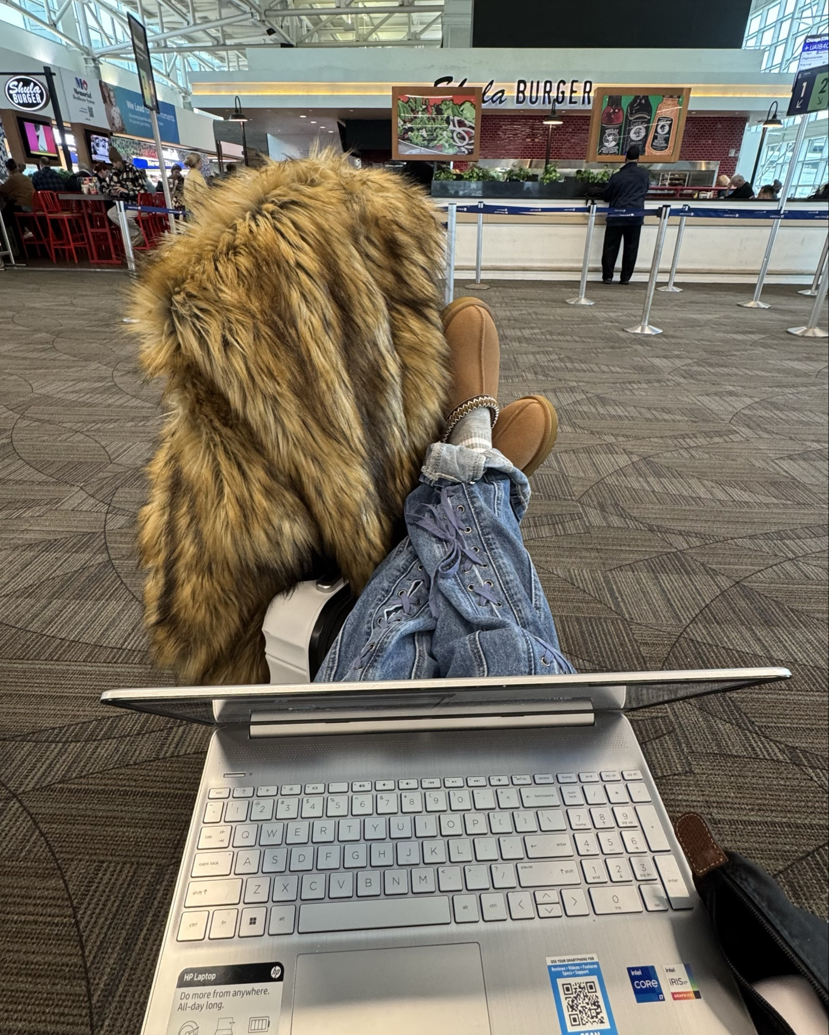 Airport outfit for winter ☃️


#LTKTravel #LTKSeasonal