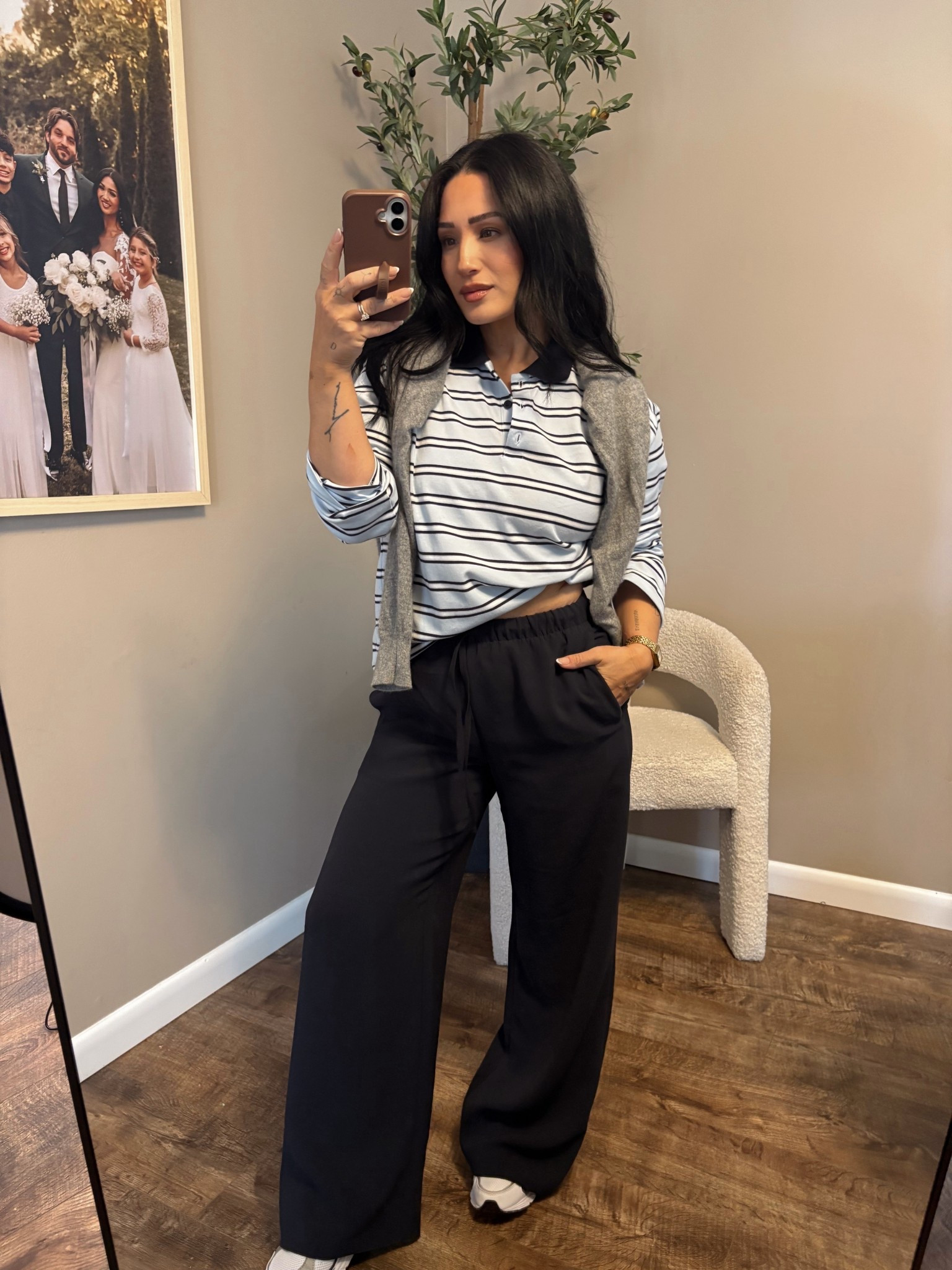 Clearly still obsessed with blue and having a polo moment. 

No long lace tank underneath or popped polo the time around.

Top || XS 
Pants || S Short 
Shoes || TTS 

#LTKSpringSale #LTKPetite