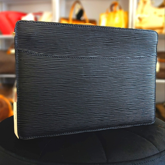 LV EPI NOIR LEATHER POCHETTE HOMME CLUTCH BAG | Poshmark