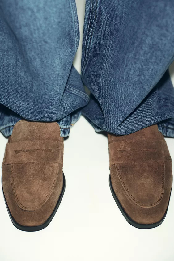 FLAT SPLIT LEATHER LOAFERS | Zara US