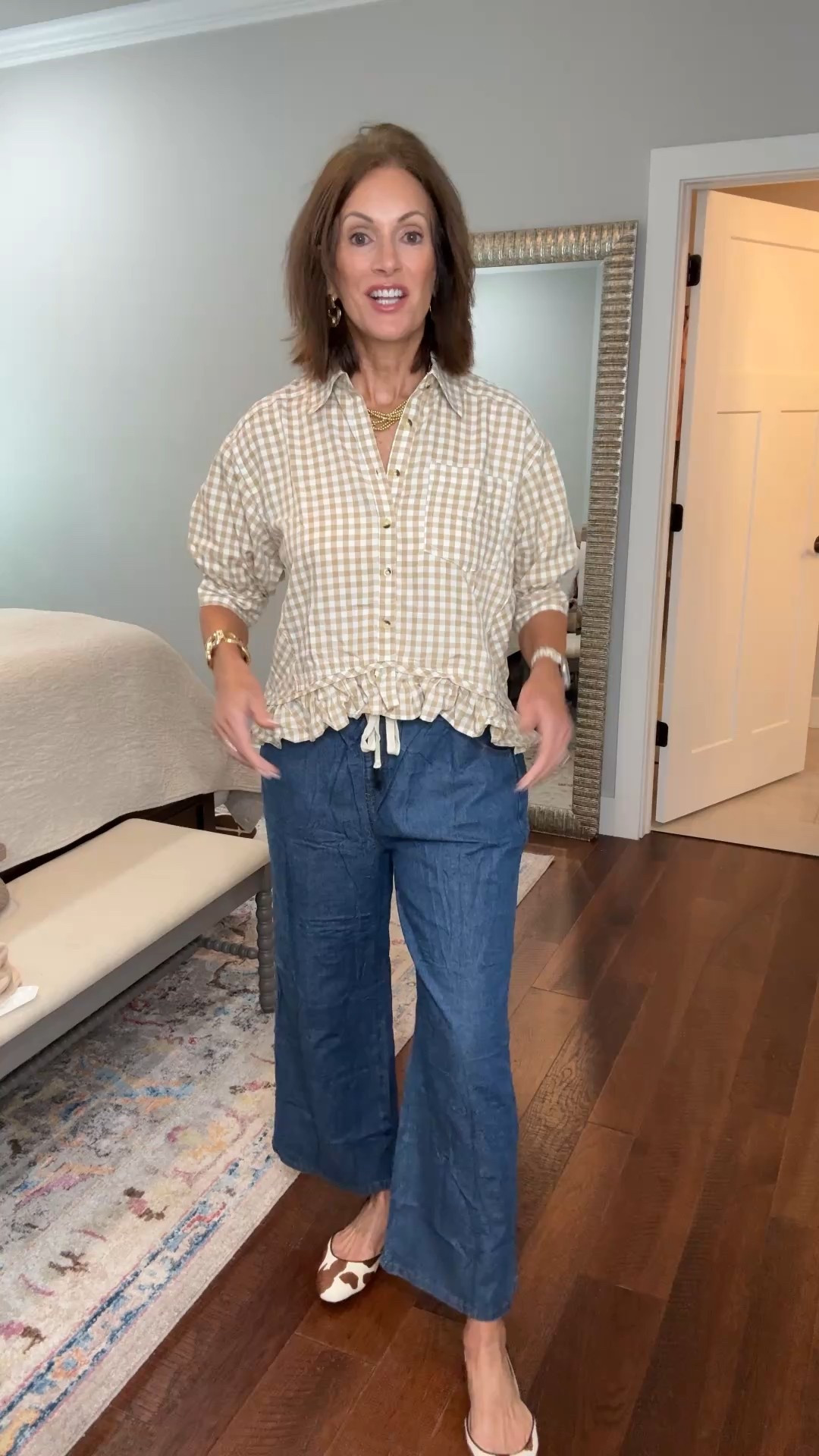 Pull-on tie waist jeans - medium - they’re a little big on me 

Ruffle hem top - medium 

Casual style / fall outfit 



#LTKFindsUnder50 #LTKStyleTip #LTKMidsize