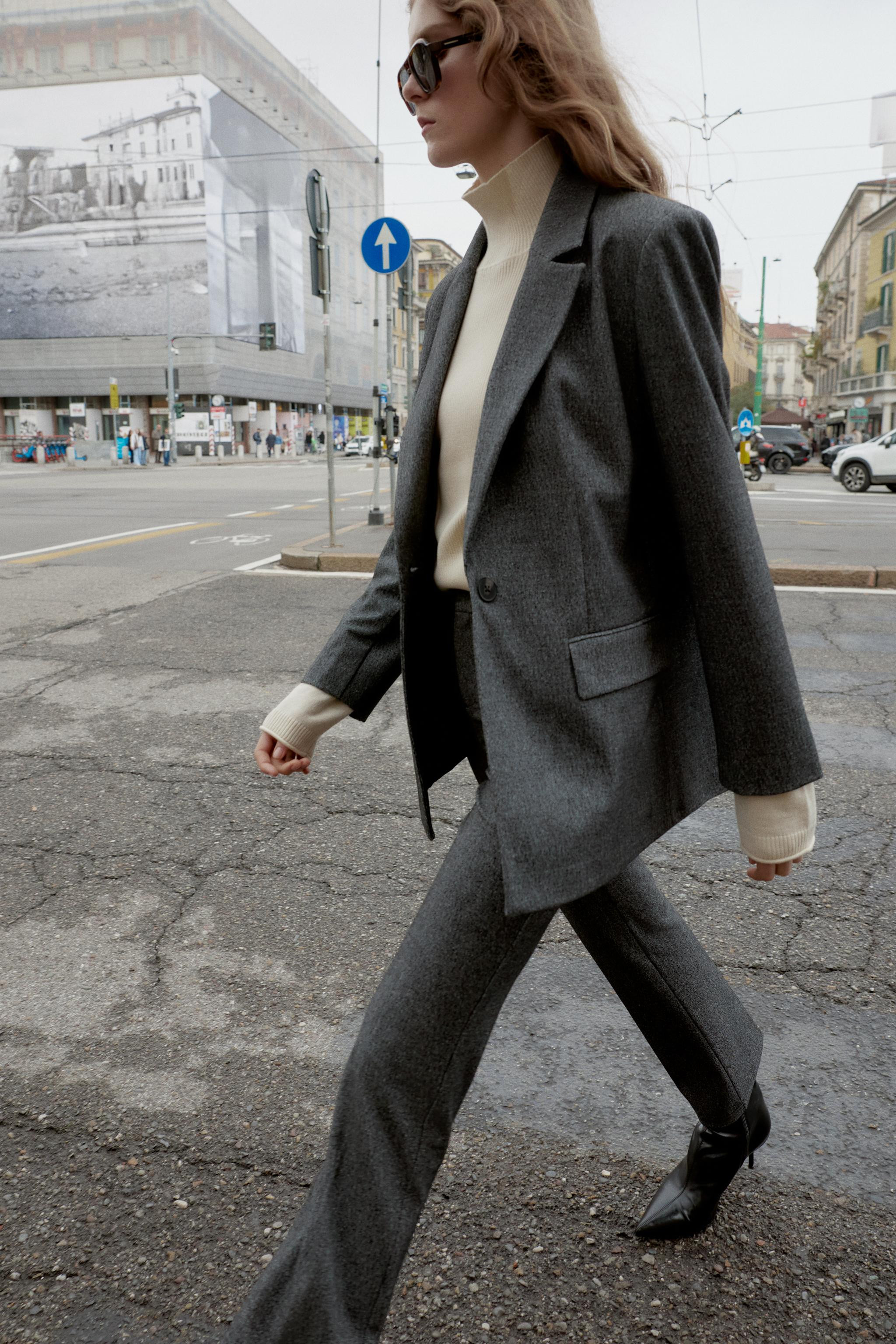 STRAIGHT BLAZER WITH SHOULDER PADS | Zara US