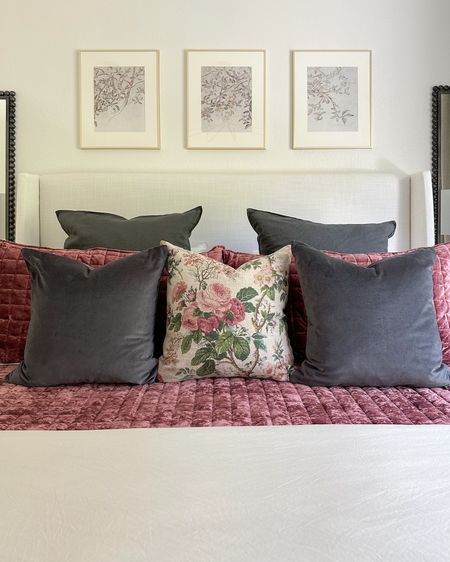 Bedroom pillow combination!

Linen shams: 26x26 Dark Grey
Quilt: Plum
Velvet pillows: Ebony
Duvet: 02-Linen